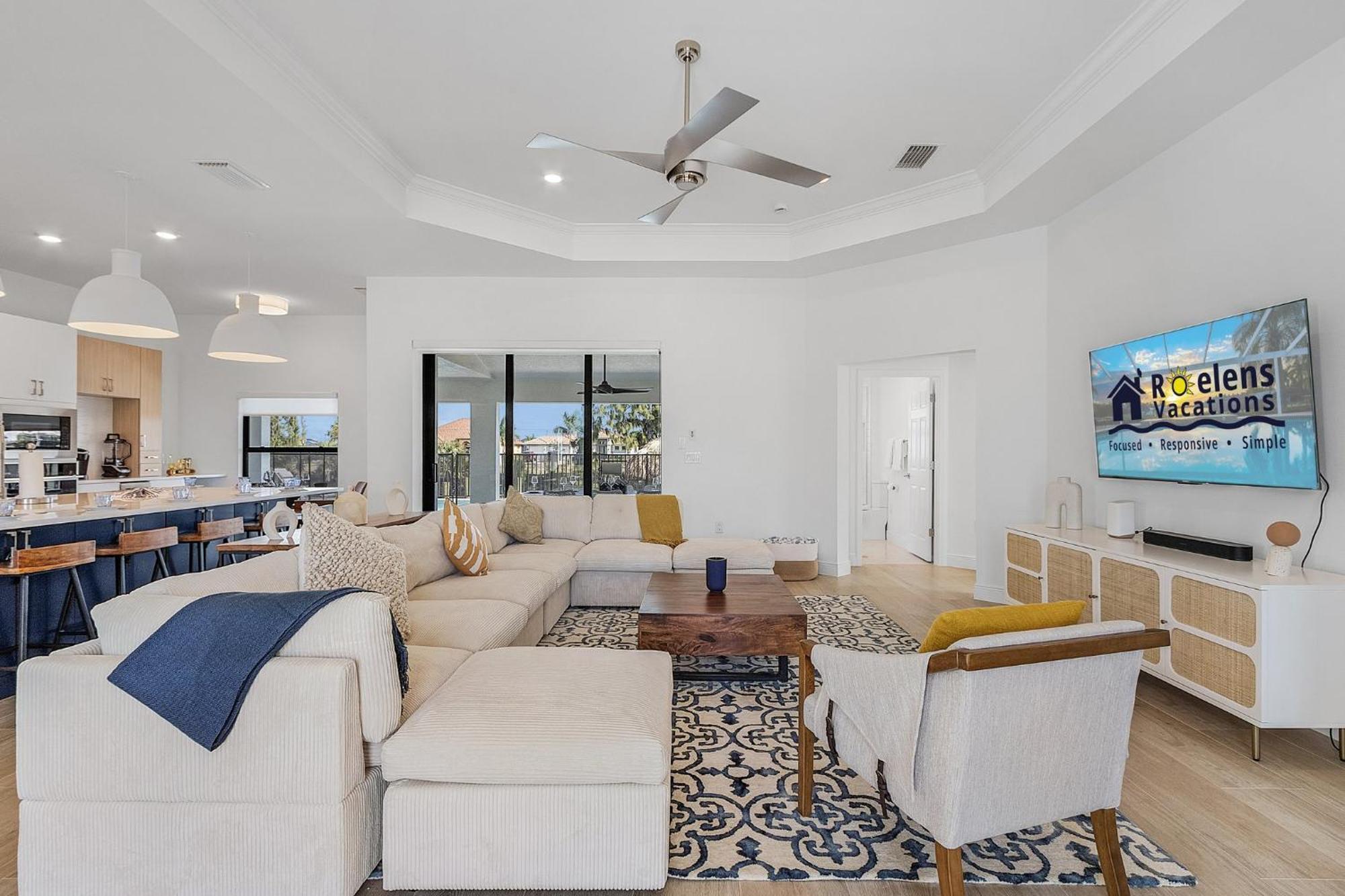 Holiday home Impeccable Gulf Access, Dock W/tiki Bar, Outdoor Kitchen,and And And - Nautical Paradise Cape Coral