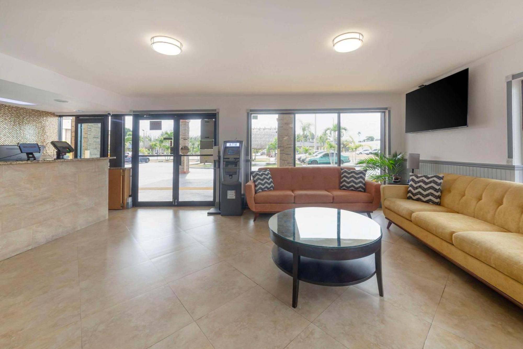 Inn Quality Florida - Gateway To The Keys 3*