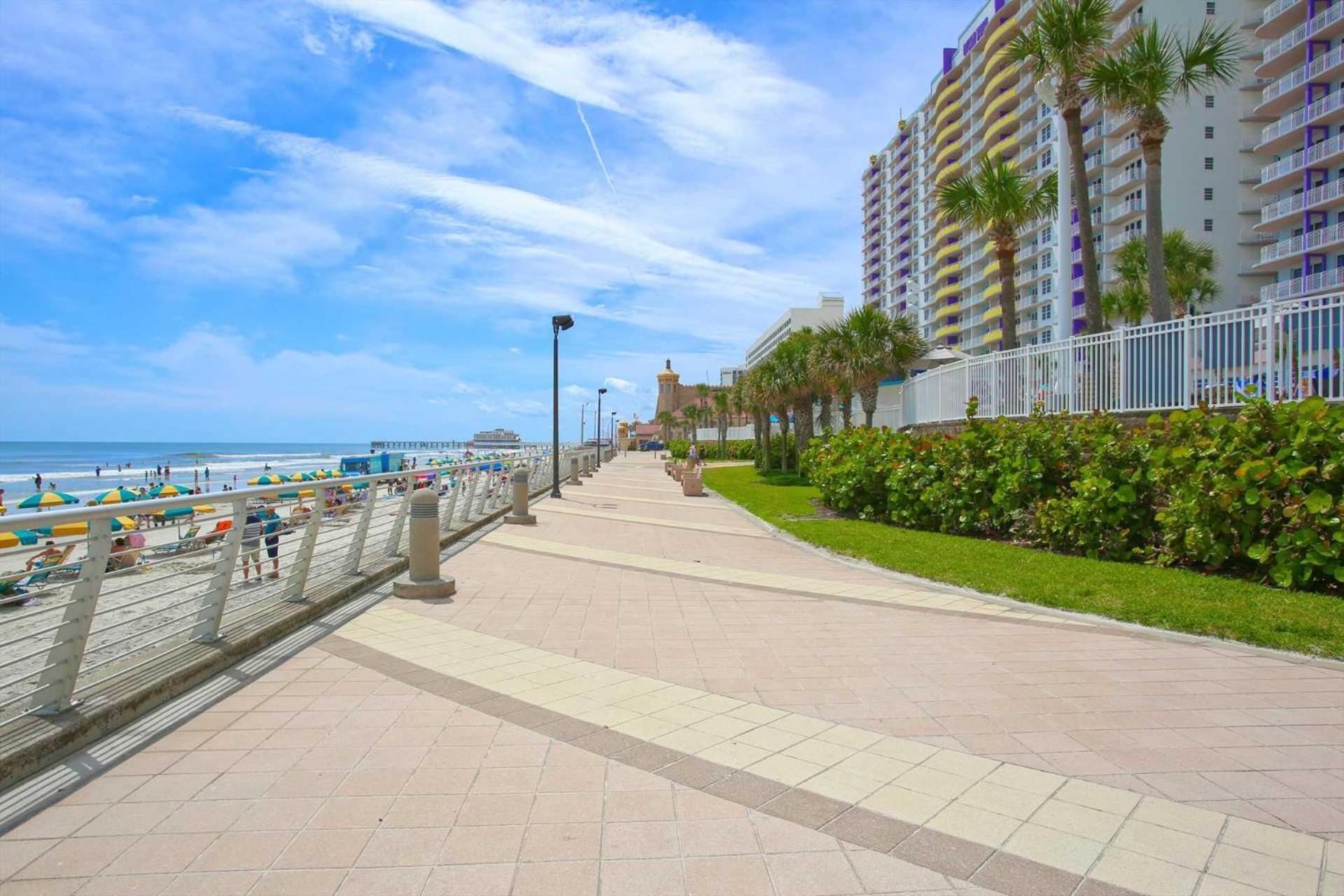 Luxury 20th Floor 2 Bedroom Direct Oceanfront Daytona | 2027 Holiday home Daytona Beach