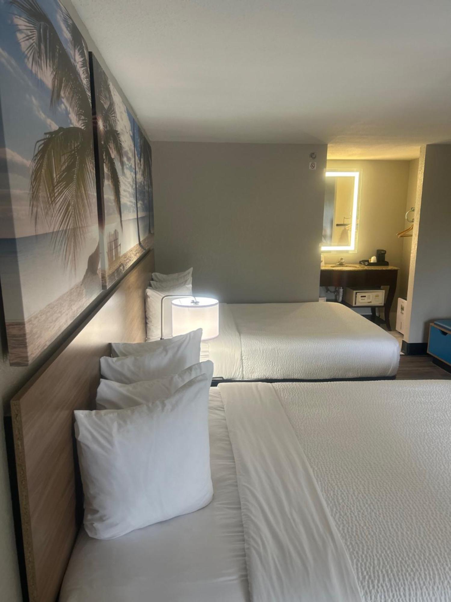 Days By Wyndham Town Center