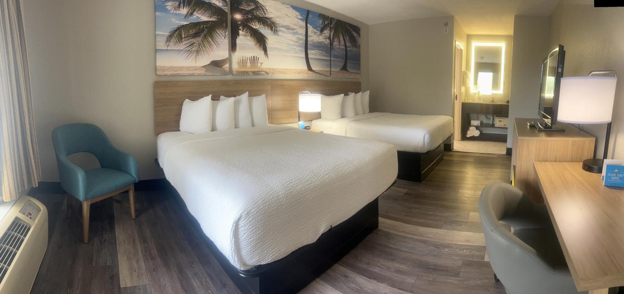 Hotel Days By Wyndham Town Center