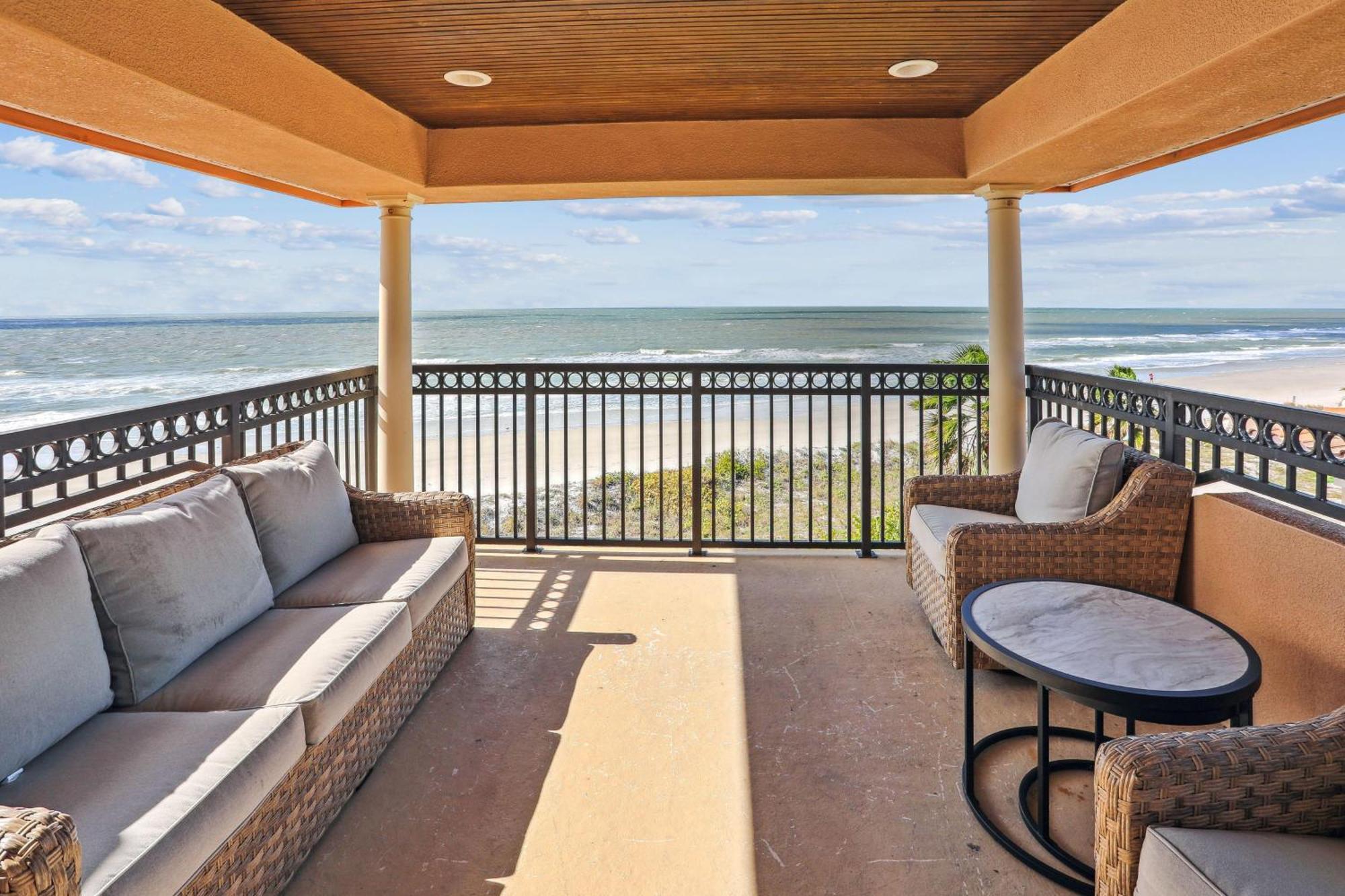 Seaclusion Townhome St. Pete Beach