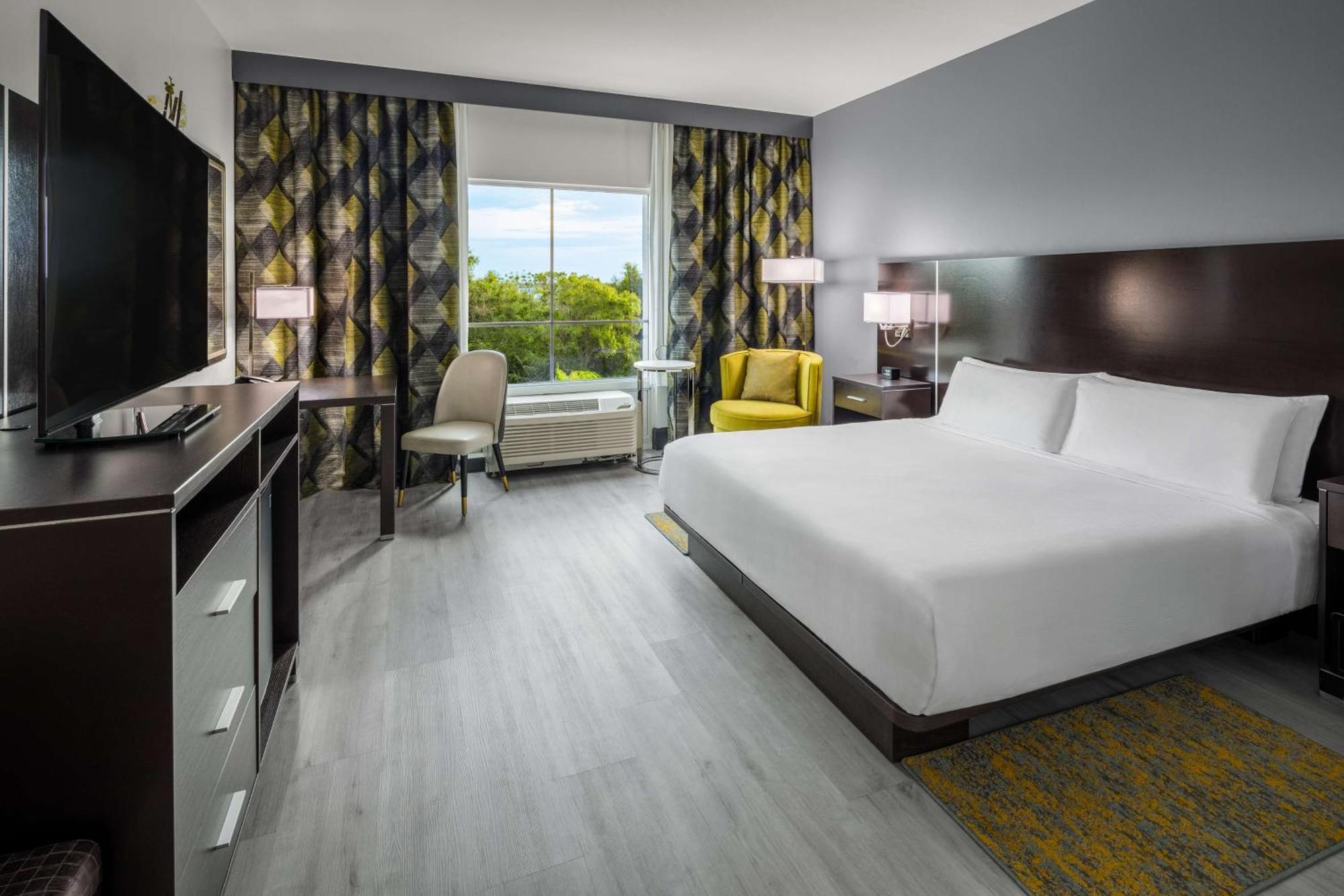 Doubletree By Hilton Bradenton Airport