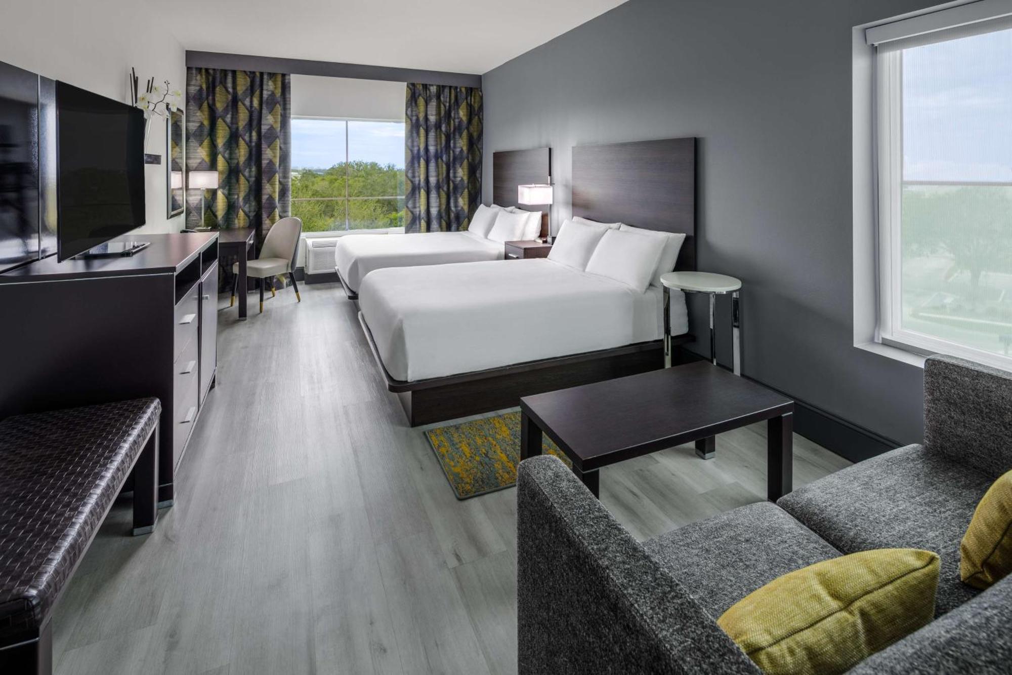 Doubletree By Hilton Bradenton Airport Hotel Sarasota