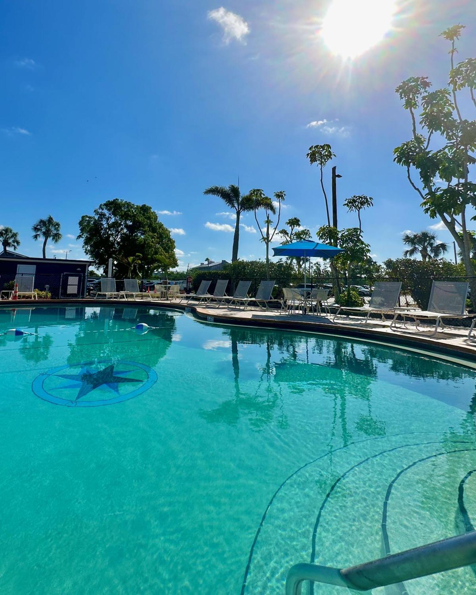 The At Fishermen's Village - 2 Bedroom Hotel Punta Gorda
