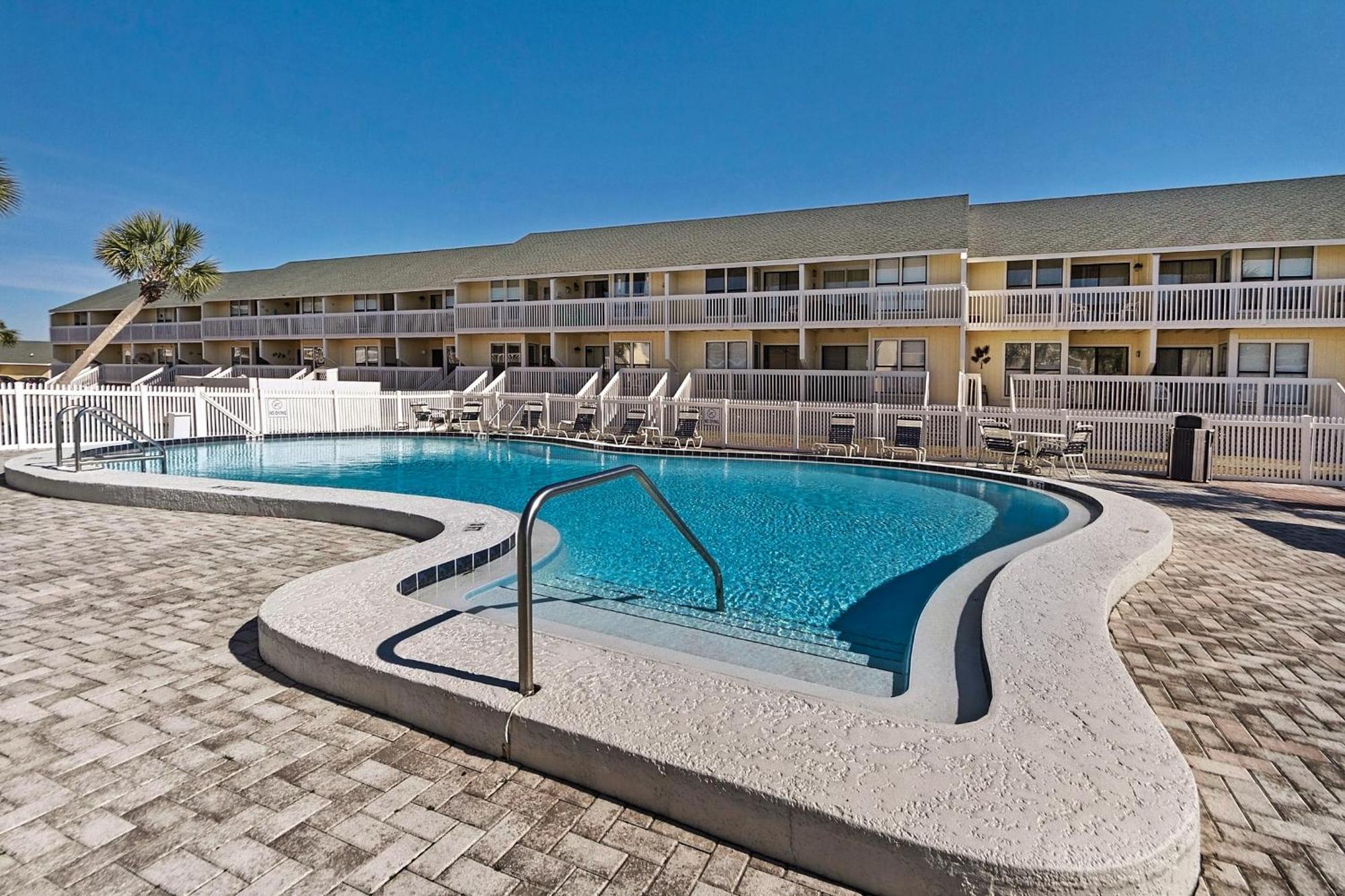 Sandpiper Cove #8245 Destin