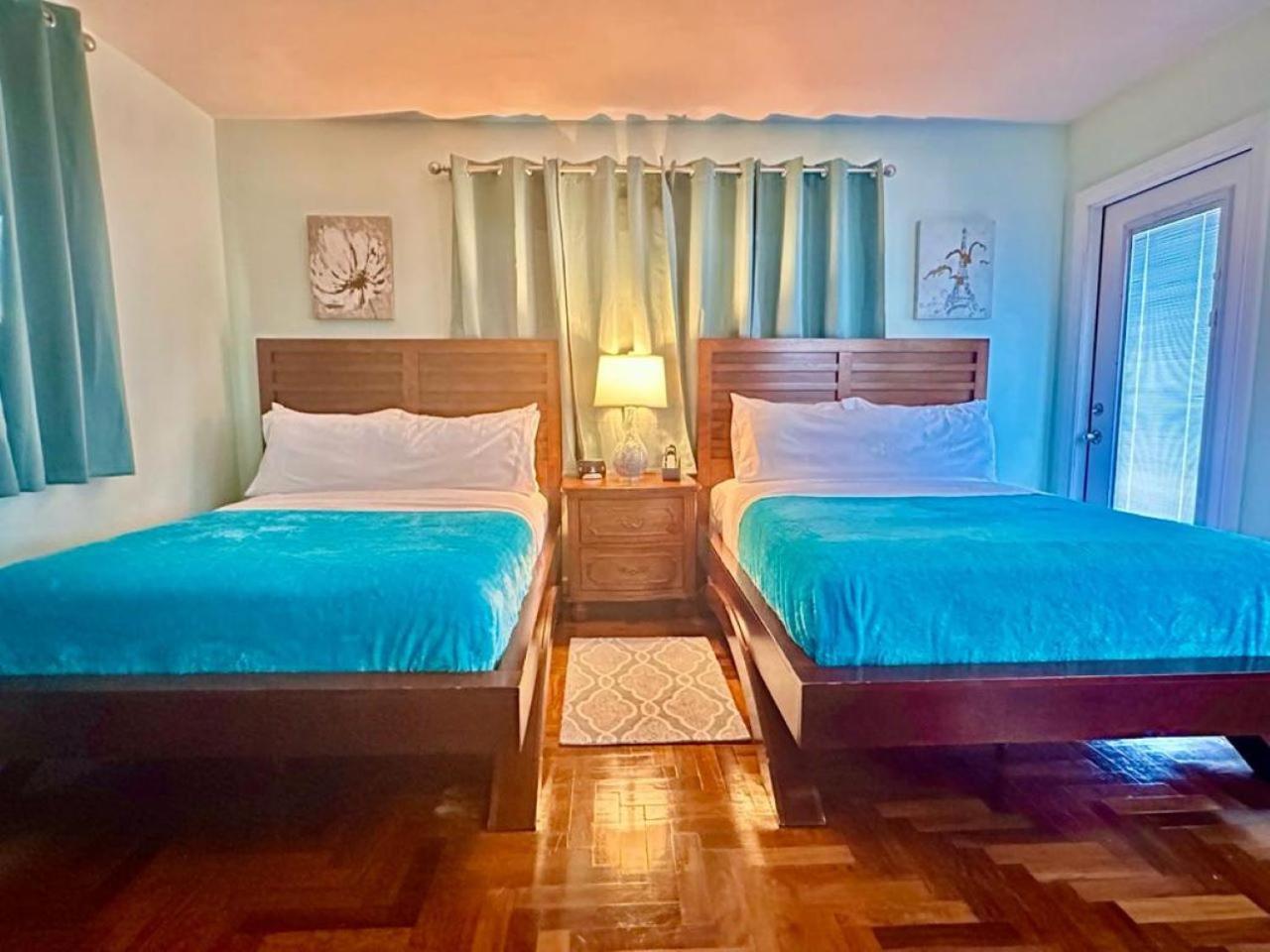 Blue House Miami Guest house North Bay Village