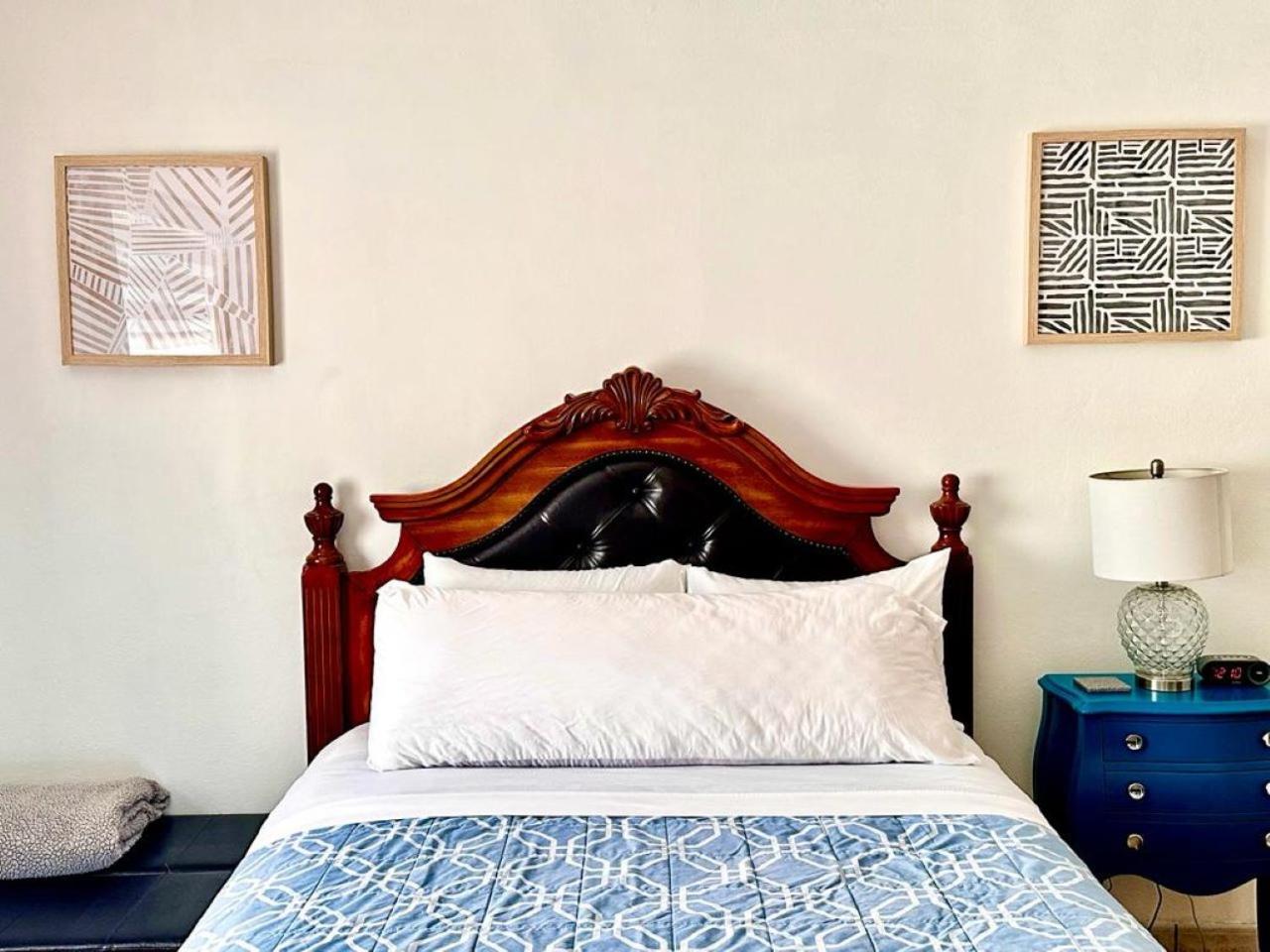 Guest house Blue House Miami 3*