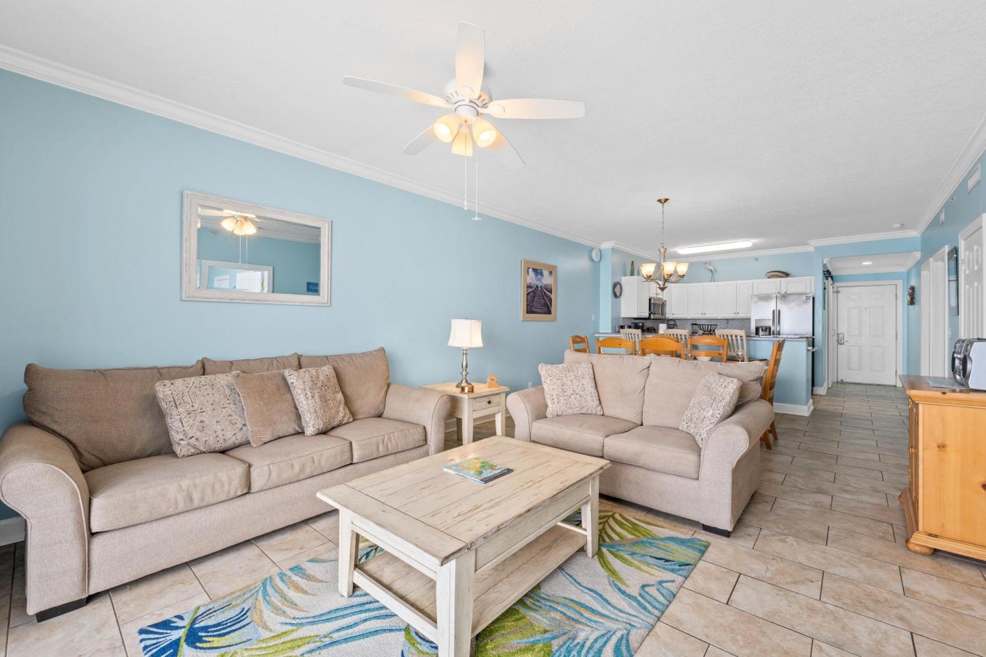 Twin Palms #1605 By Book That Holiday home