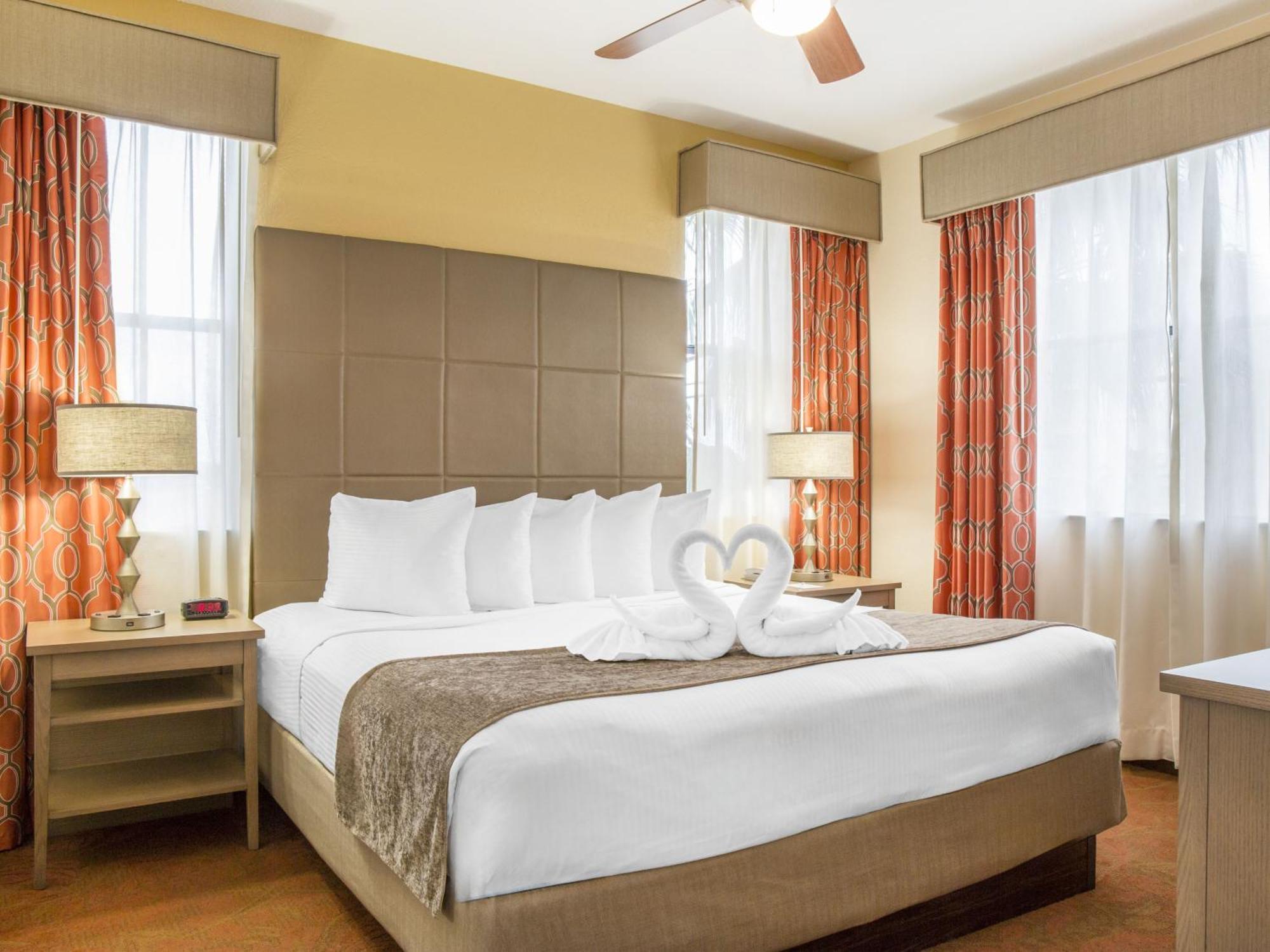 Resort Floridays Orlando Two & Three Bed 4*