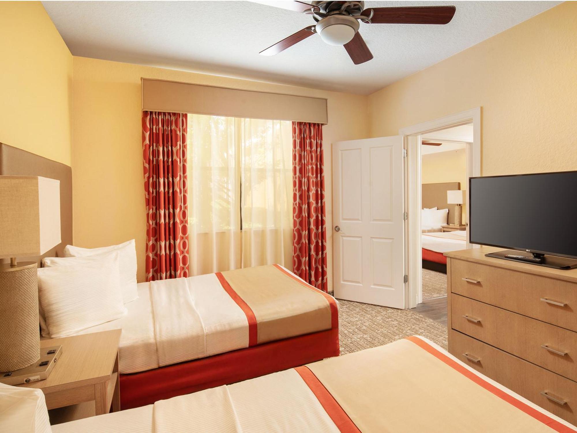 Floridays Orlando Two & Three Bed Resort 4*