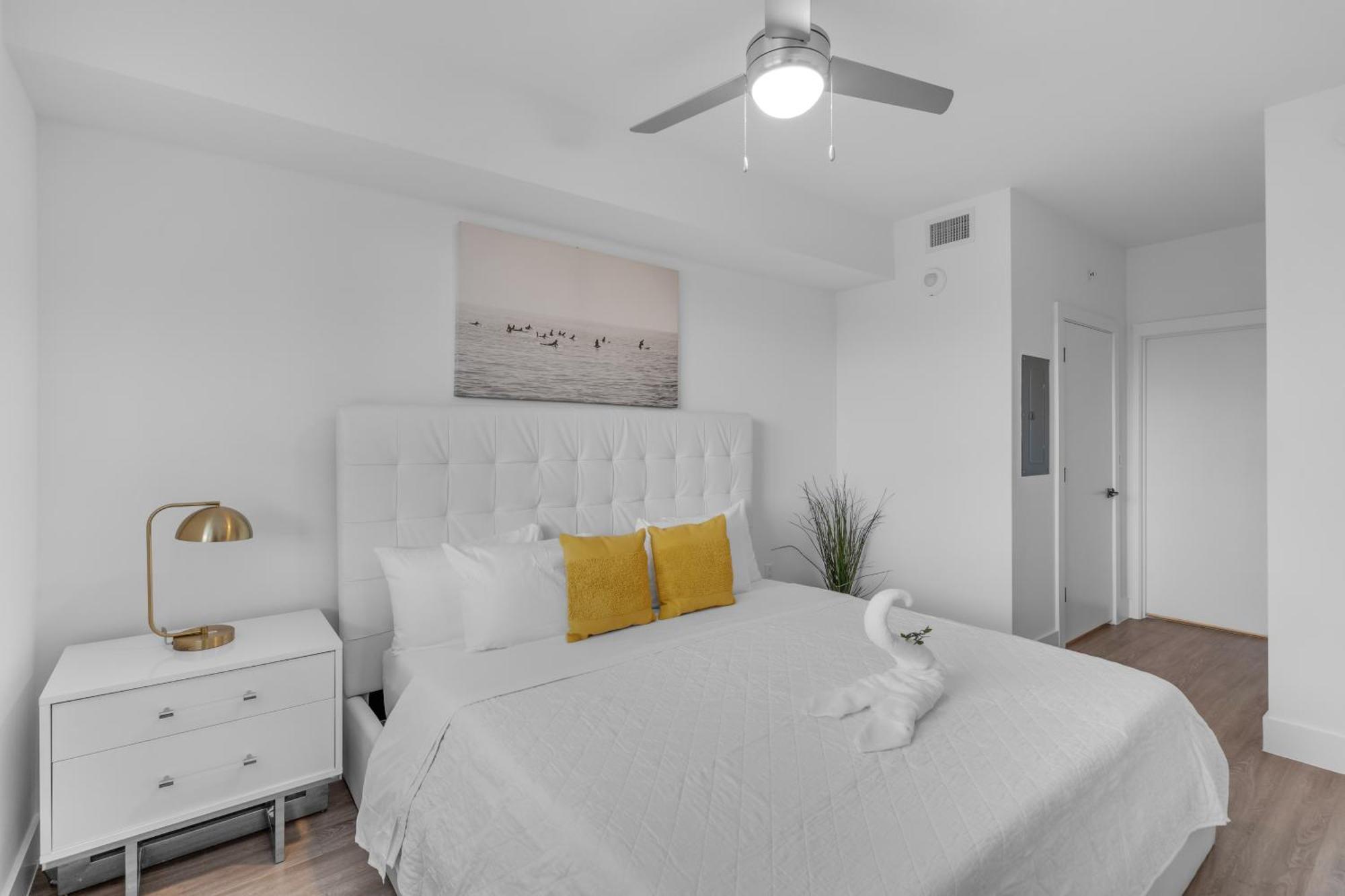 Modern 1 Bedroom In The Heart Of Downtown Doral Hialeah Gardens