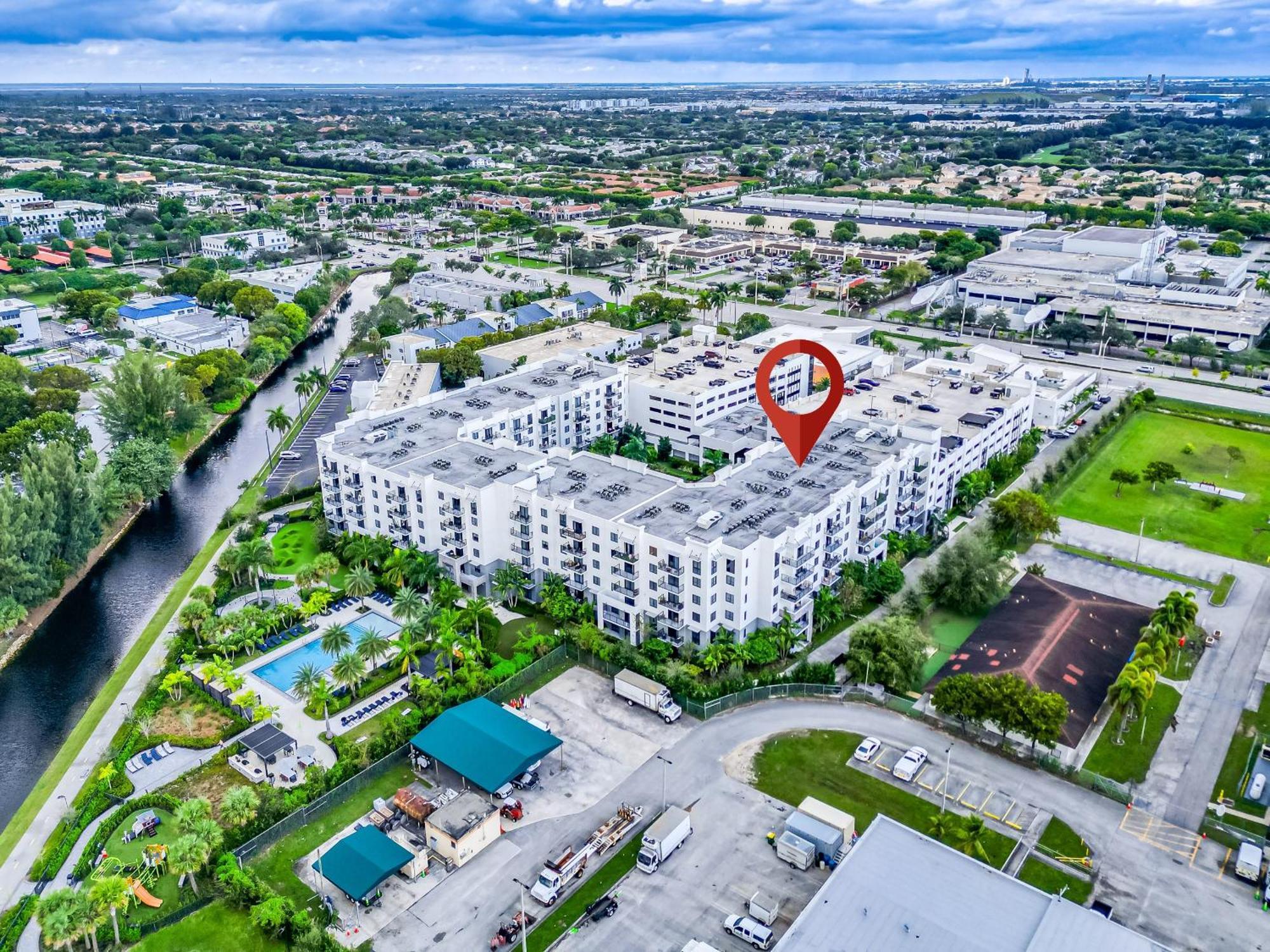 Apartment Modern 1 Bedroom In The Heart Of Downtown Doral *