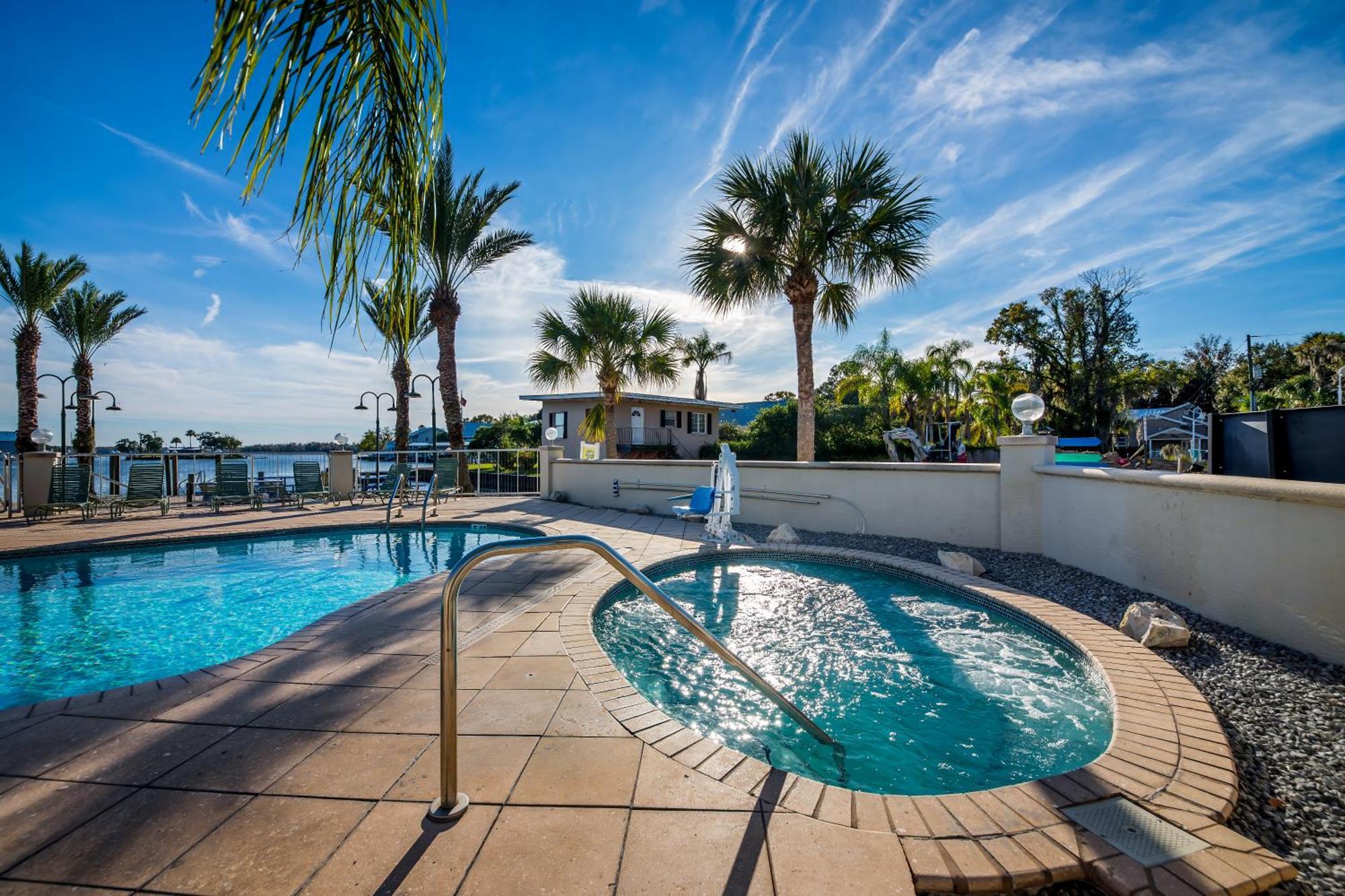 Paddletail Waterfront Lodge, Trademark Collection By Wyndham Resort