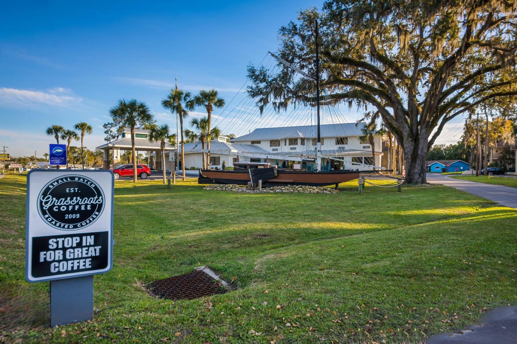 Paddletail Waterfront Lodge, Trademark Collection By Wyndham Resort