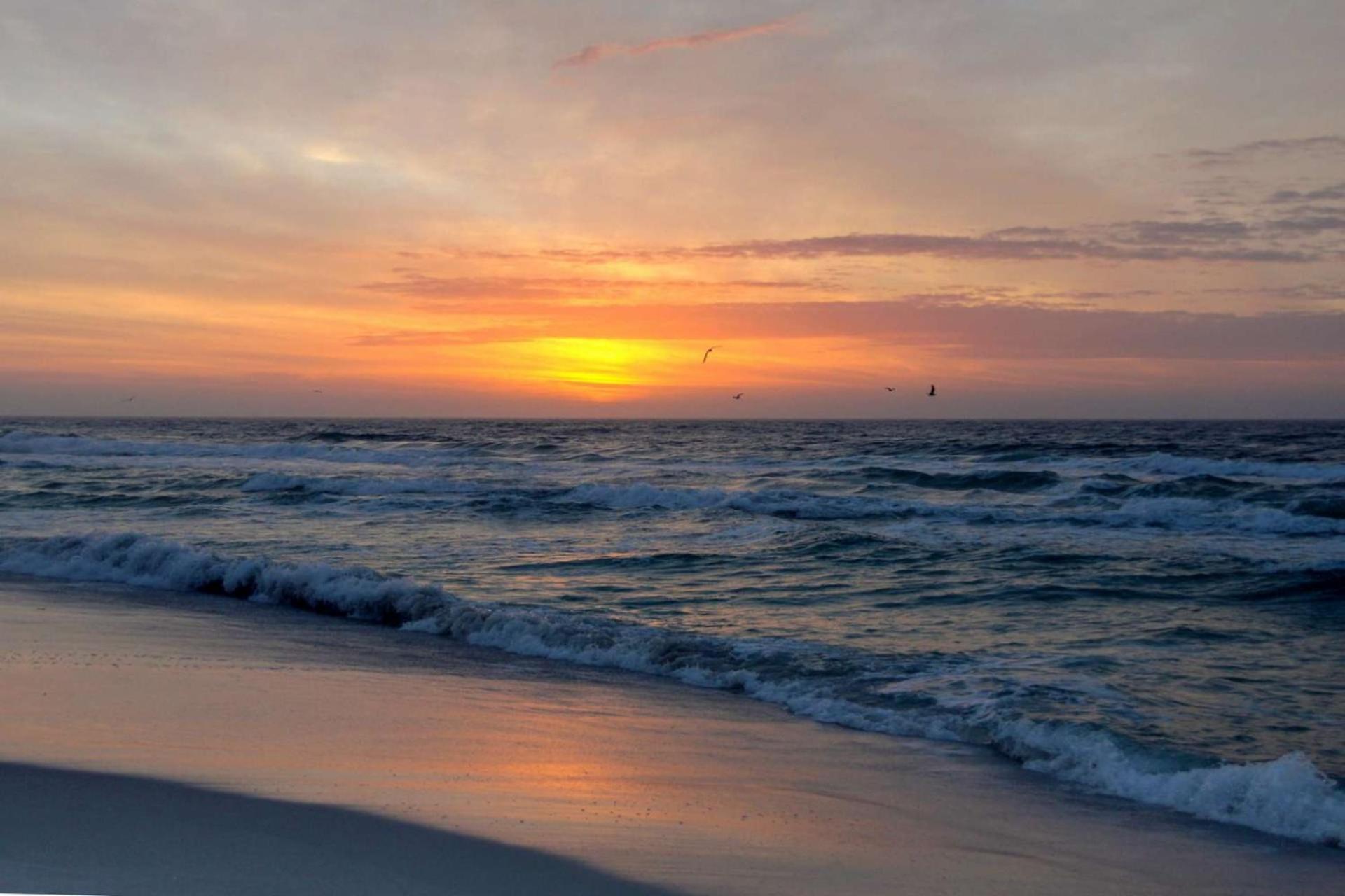 1015 Summerhouse Panama City Beach