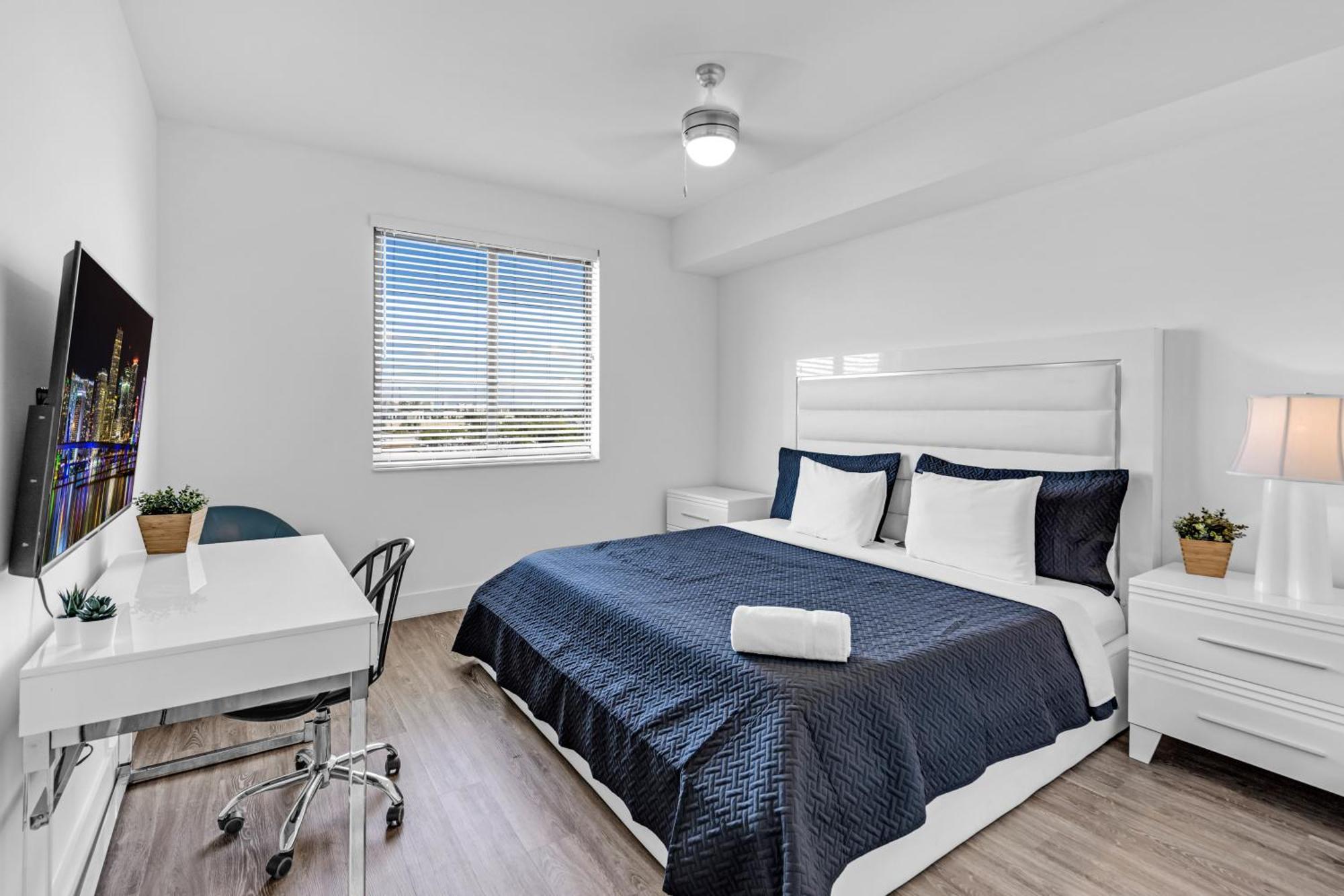 Apartment Amazing 2 Bedroom Unit In Doral Miami With Free Parking