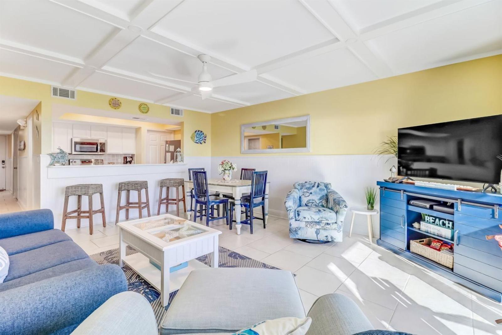 405 Ketch Courtyard *