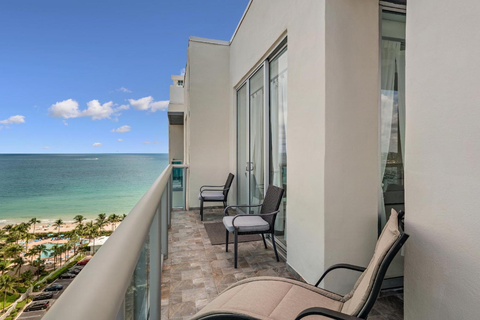 Oceanfront Luxury Penthouse On The 3 Bedroom Hollywood