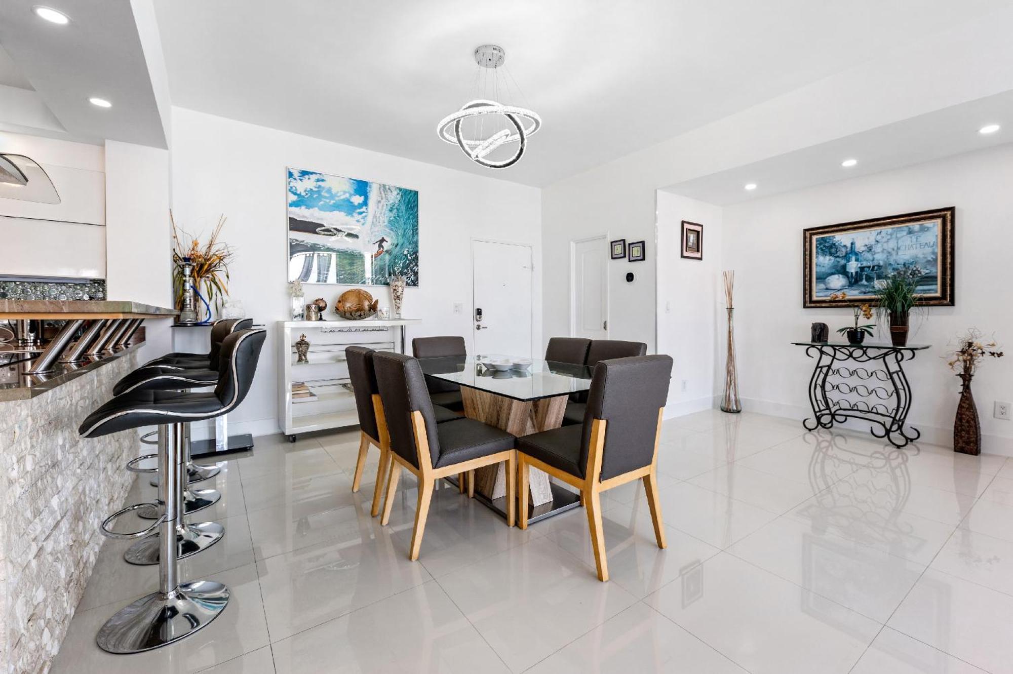 Oceanfront Luxury Penthouse On The 3 Bedroom Hollywood
