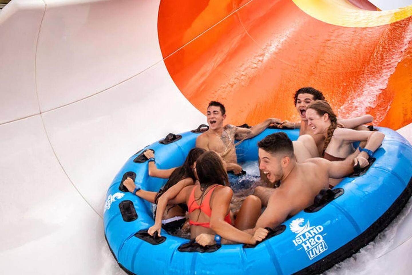 Wonderful At Bahama Bay And With Access