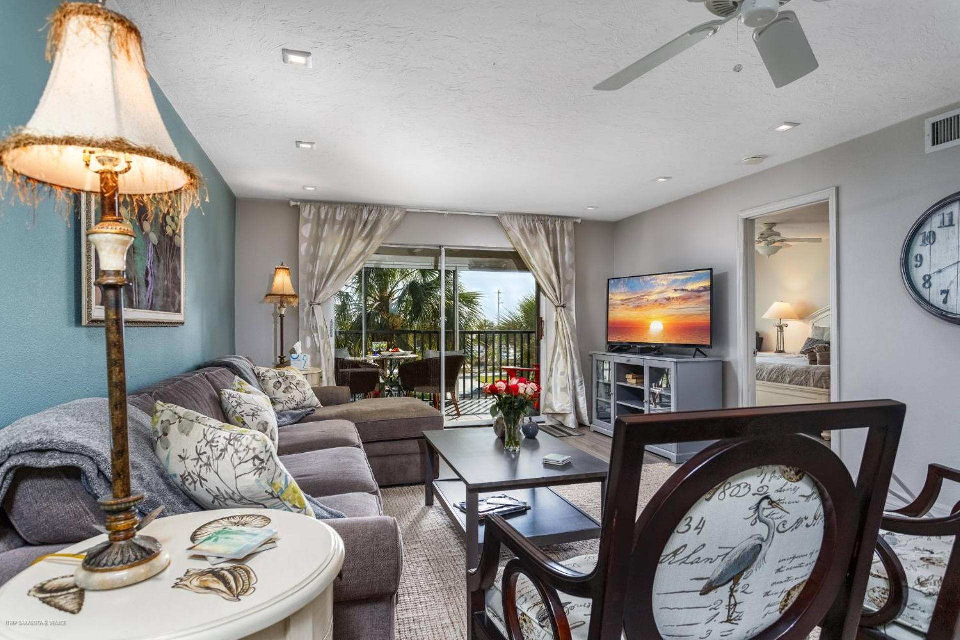 Beach Way East * Siesta Key