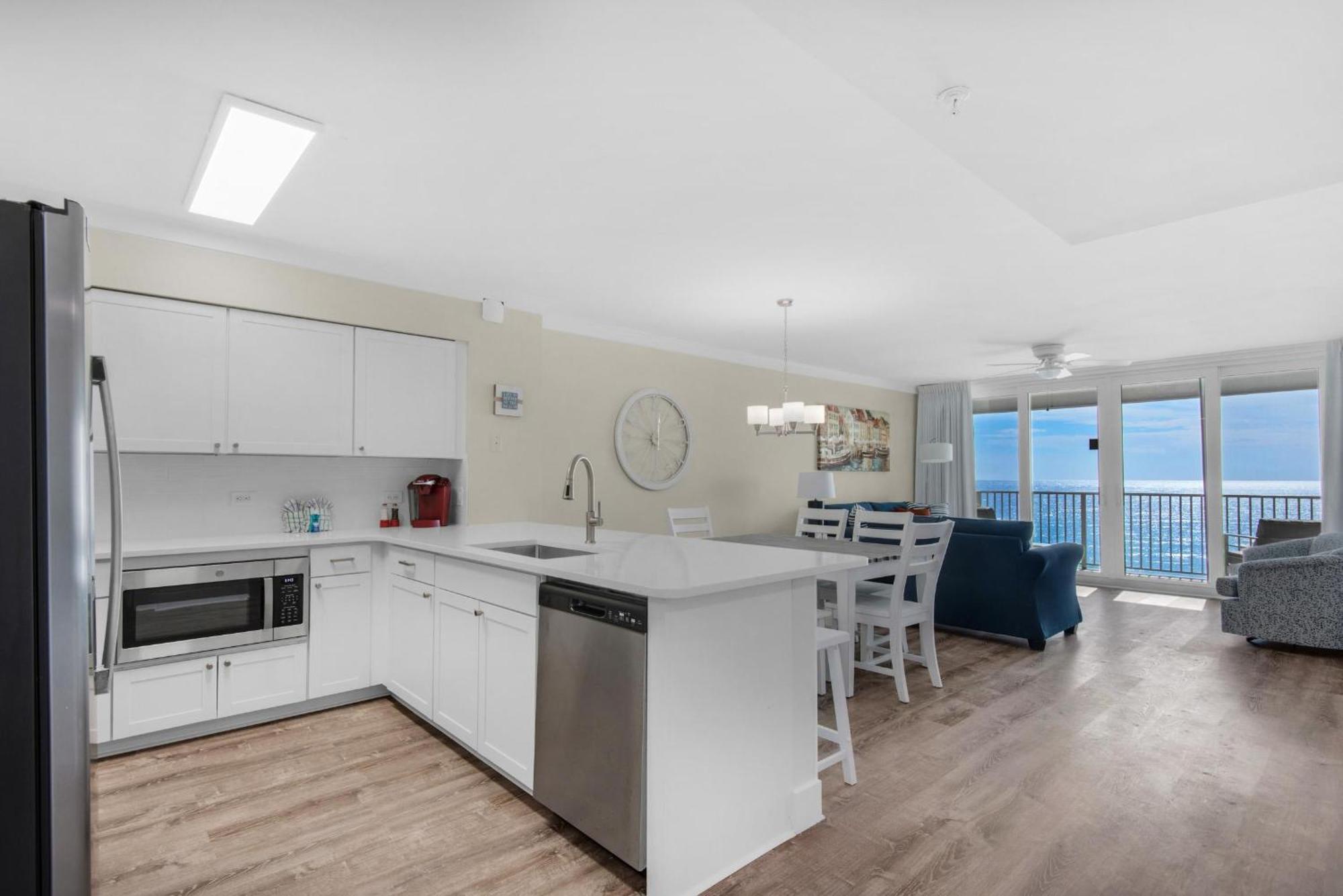 Apartment Island Princess 710 *