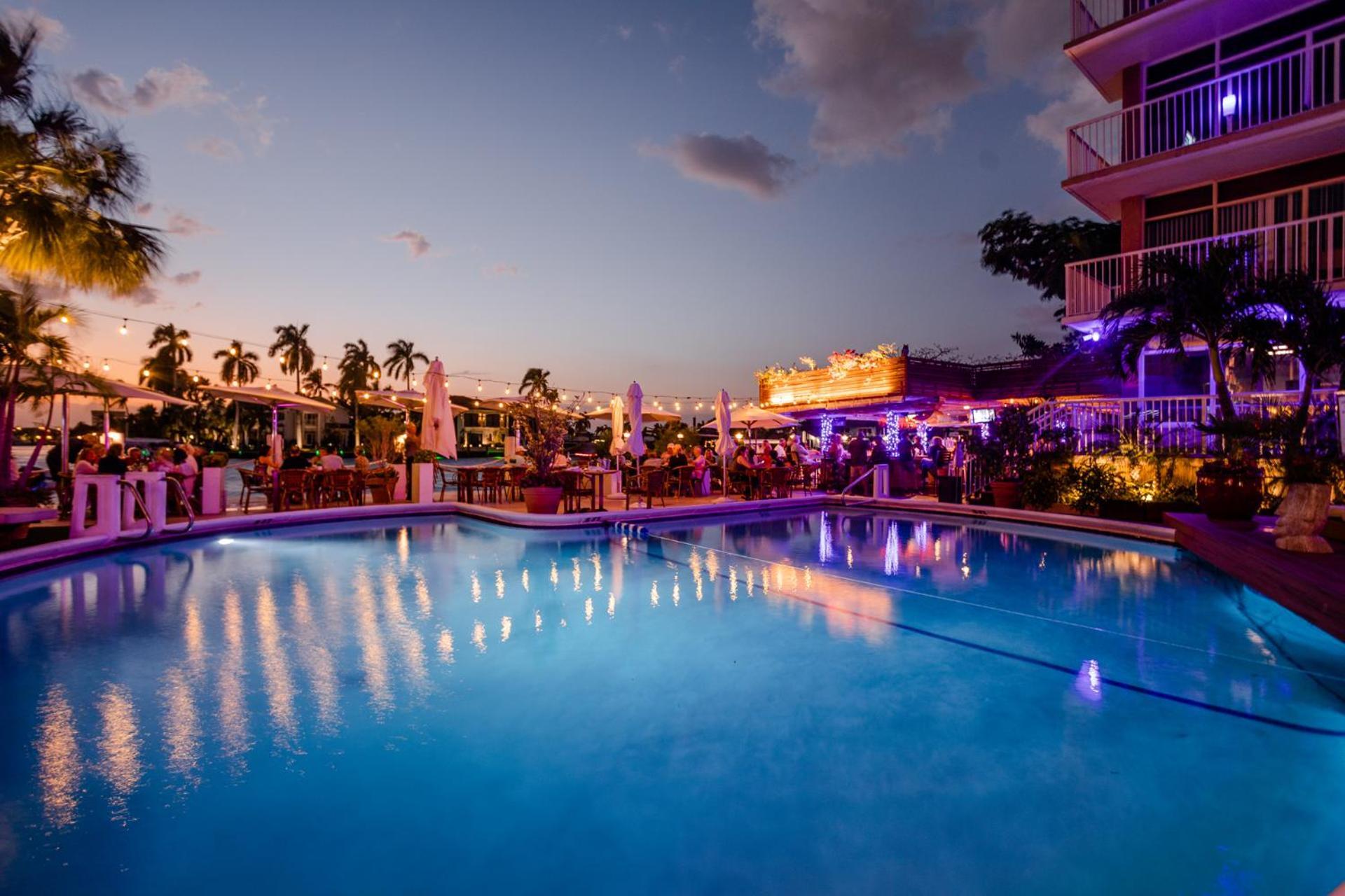 Sands Harbor And Marina Hotel 3*