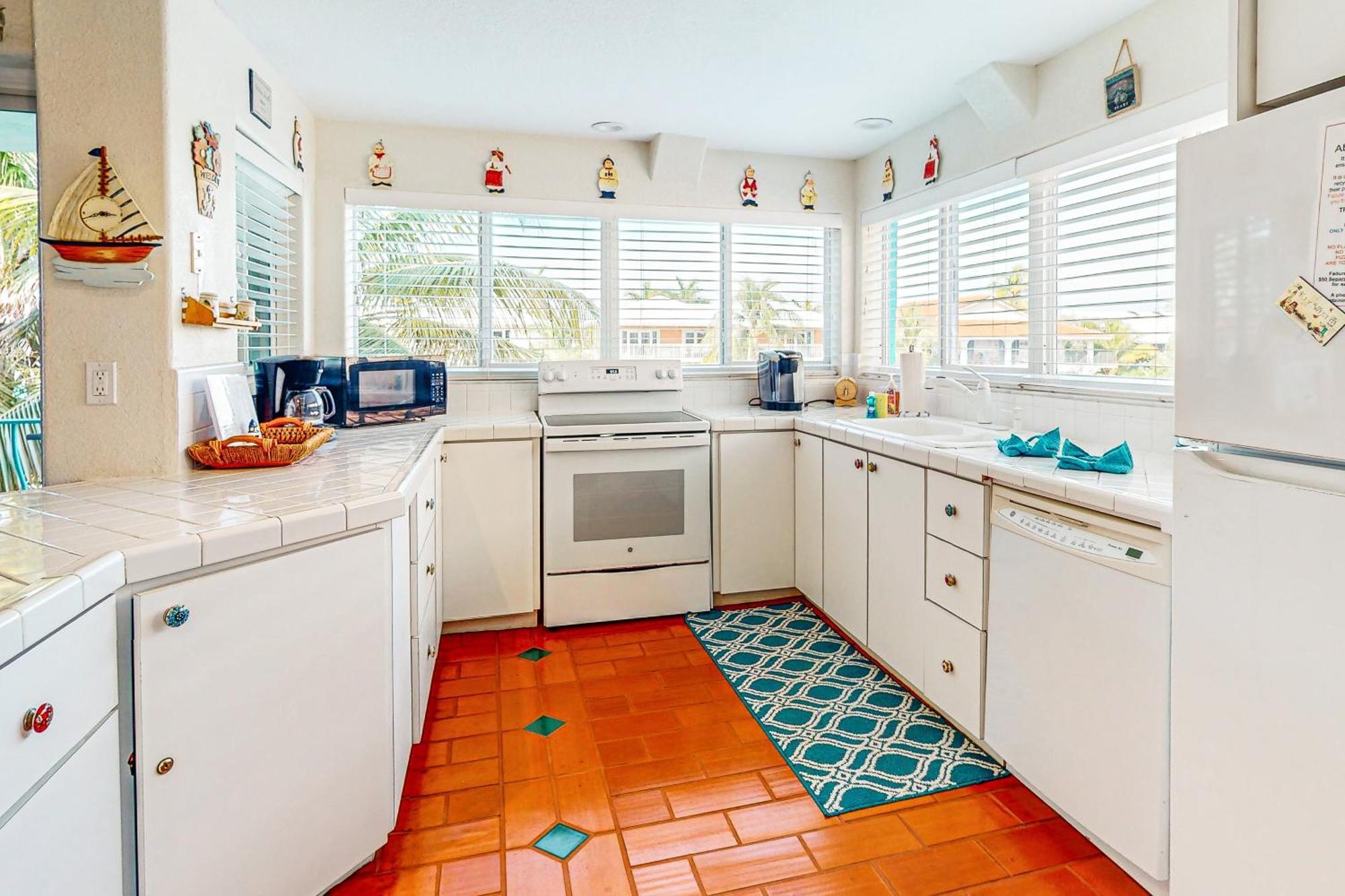 Breezy Palms & Tropical Charm Key Colony Beach