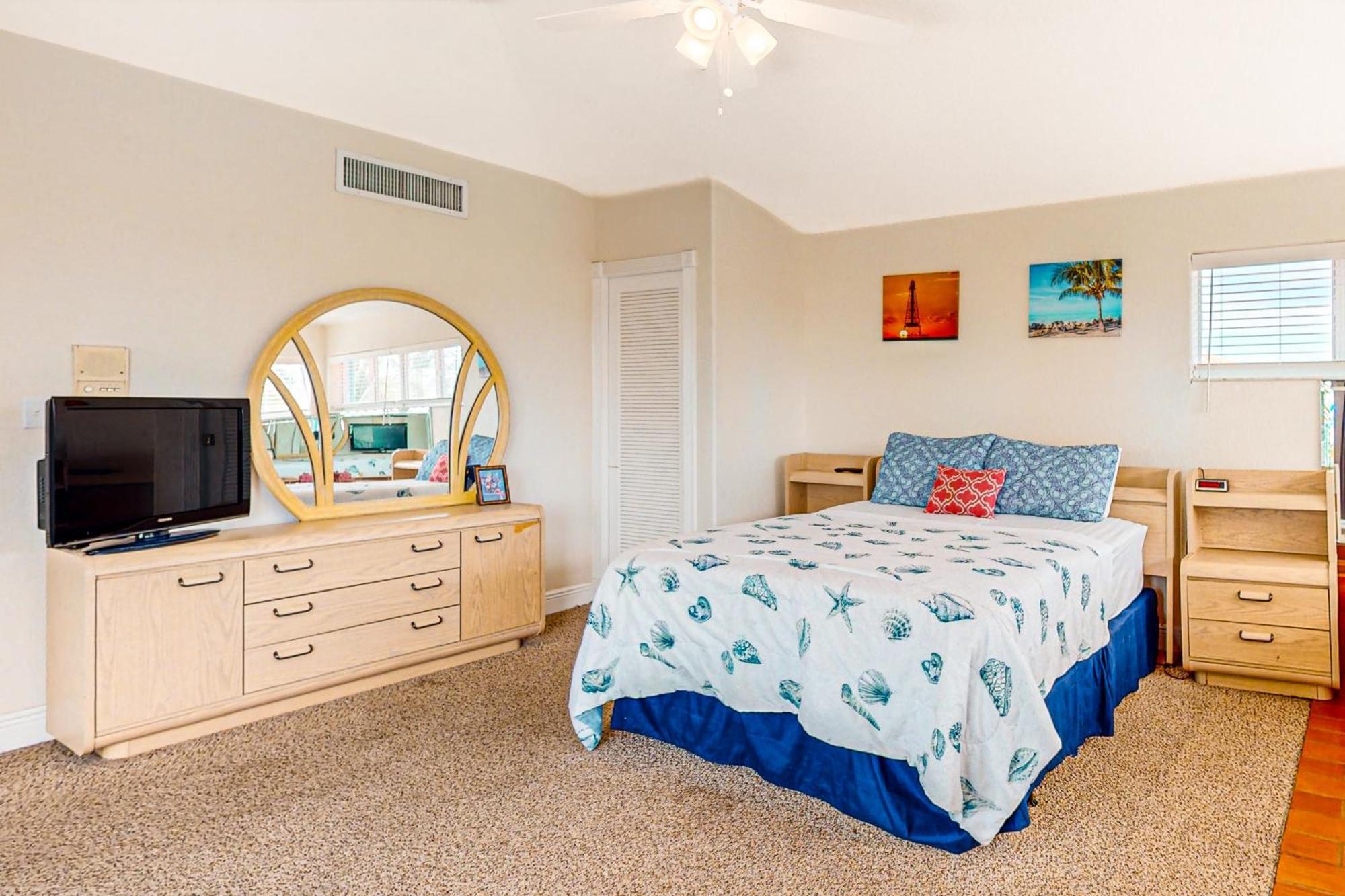 Holiday home Breezy Palms & Tropical Charm *