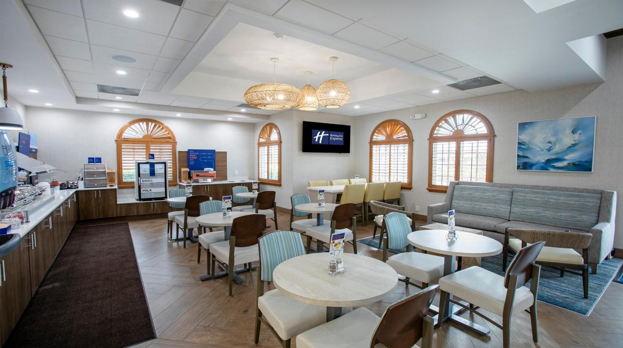 Express- North Palm And Ihg Hotel 3*