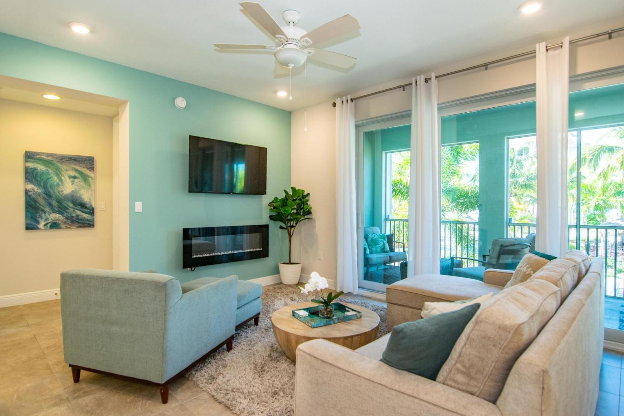 One Particular Harbour 379-101 * Bradenton