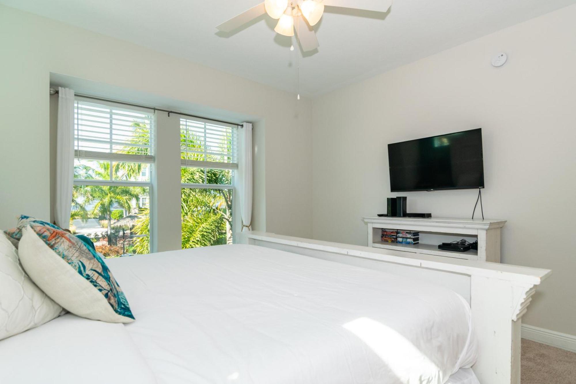 One Particular Harbour 379-101 Holiday home *