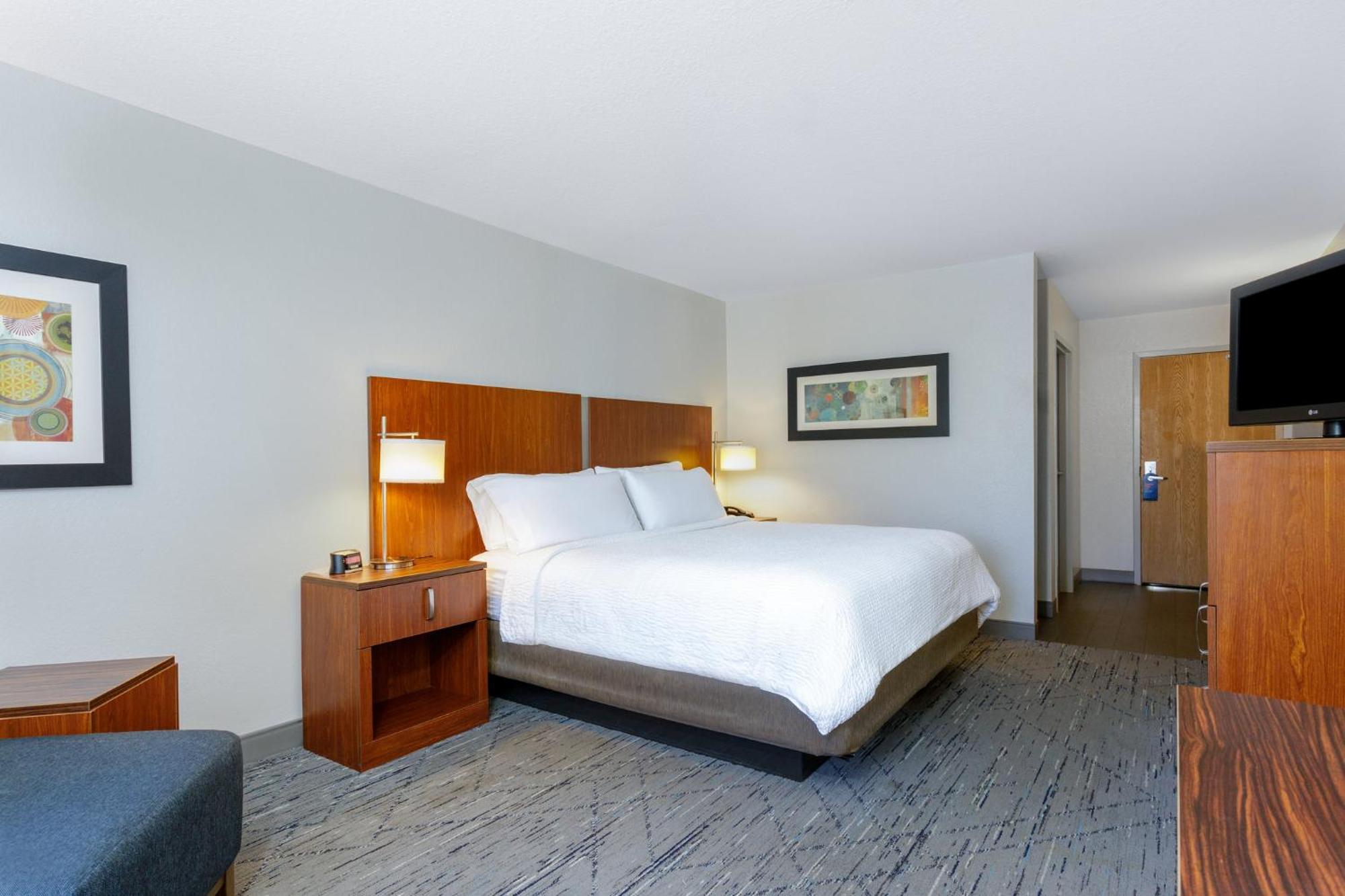Hotel Express & South - I-295 By Ihg