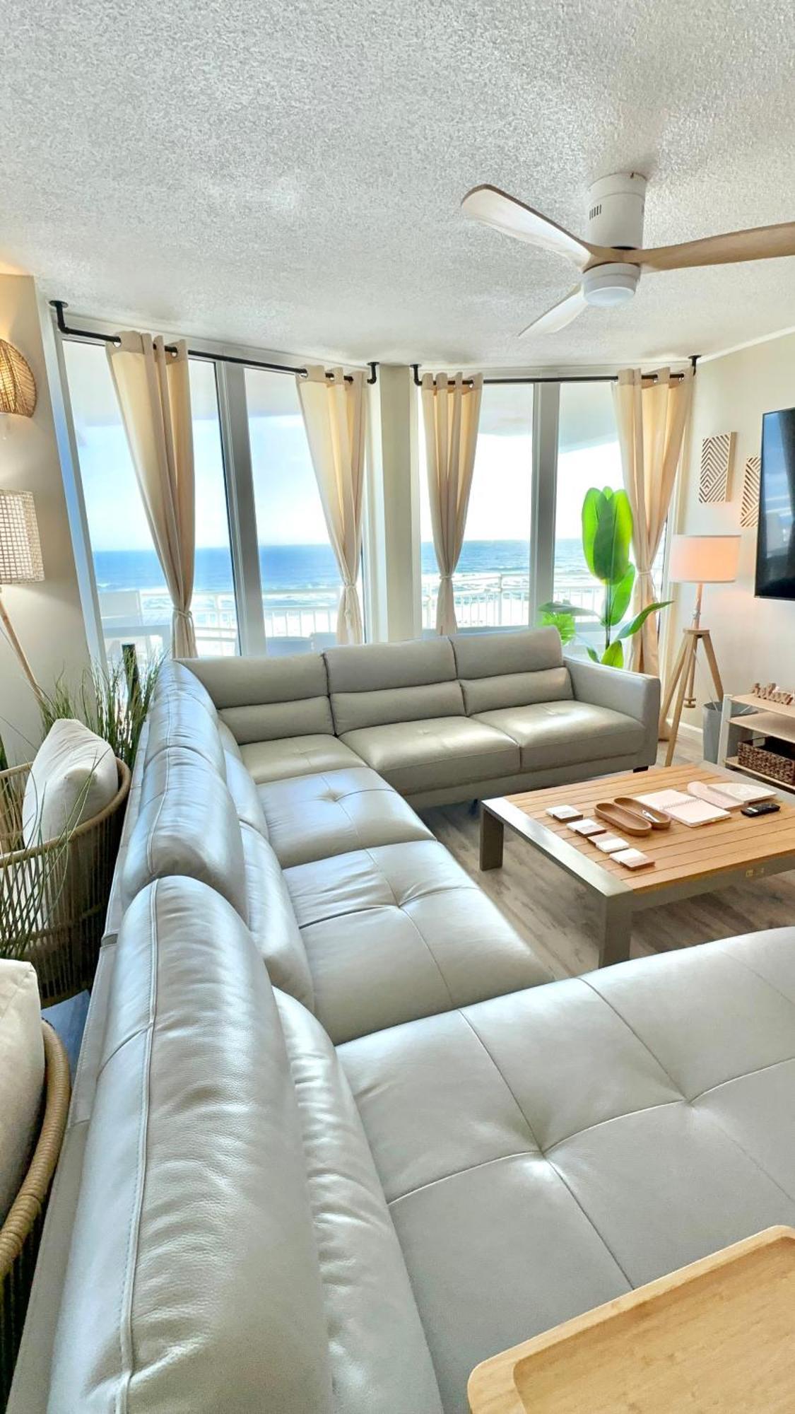 Oasis 601 Gorgeous Ocean Front Ocean View For 10 Sleeps Up To 15 Daytona Beach