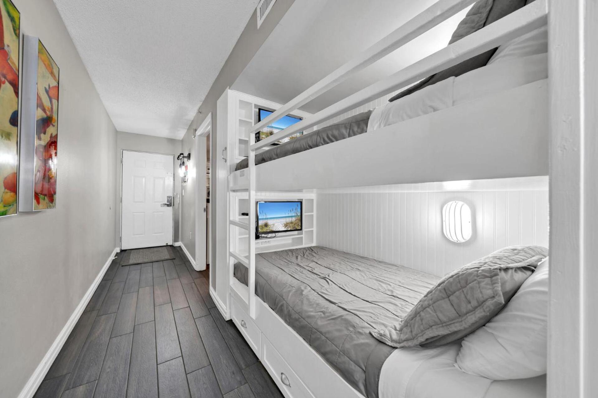Aparthotel Pelican Unit 1109 Destin