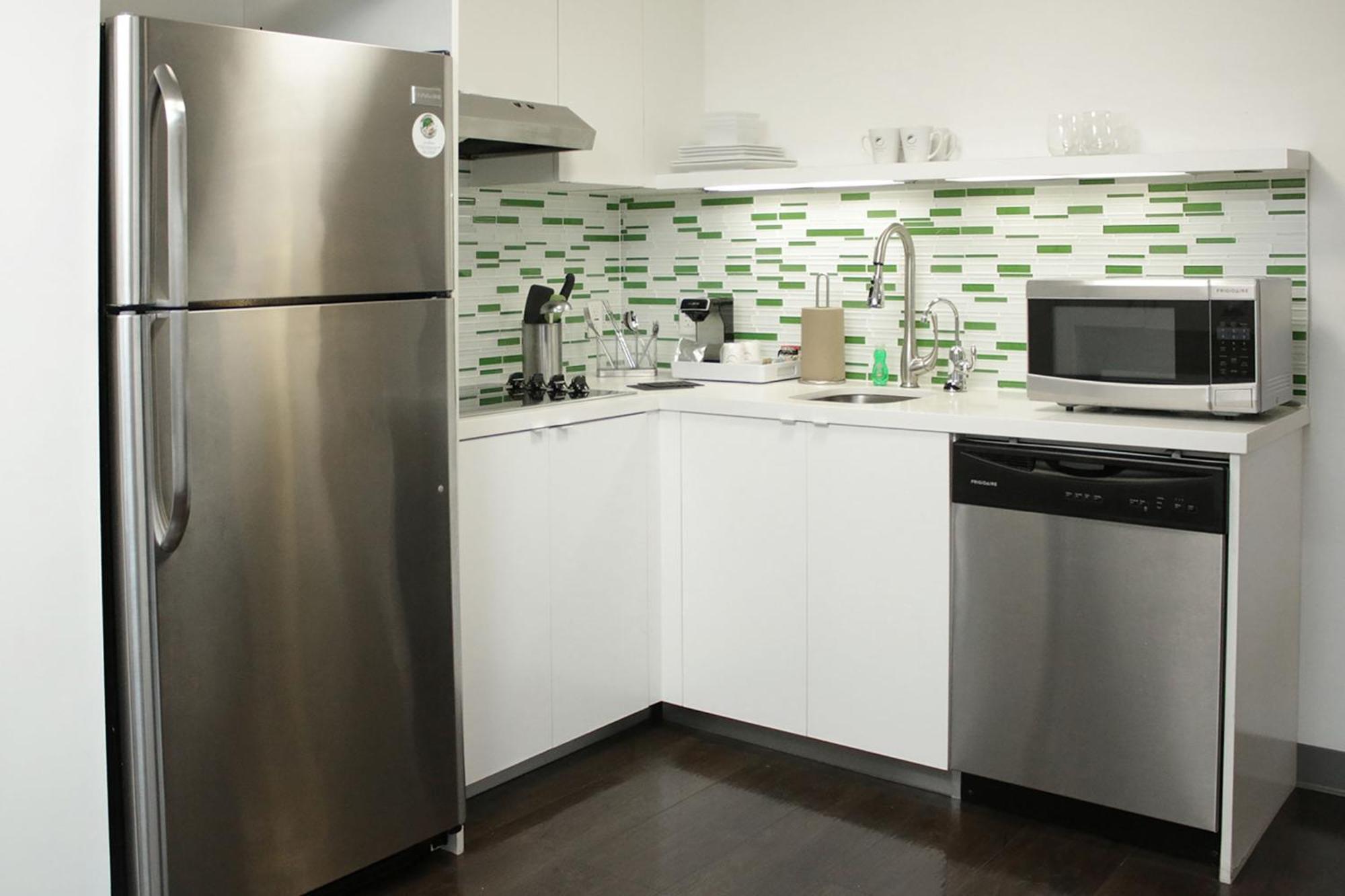 Hotel Element Miami Doral 3*
