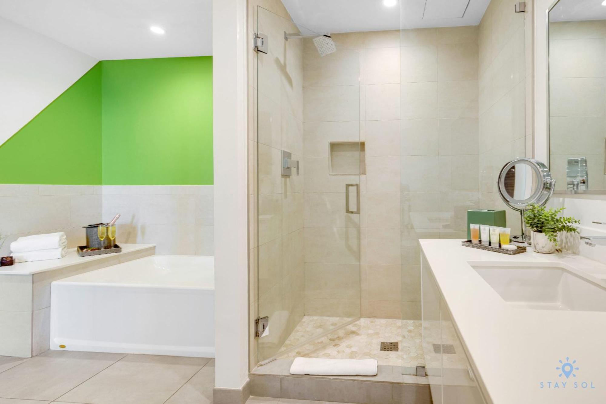Costa Aparthotel 4*