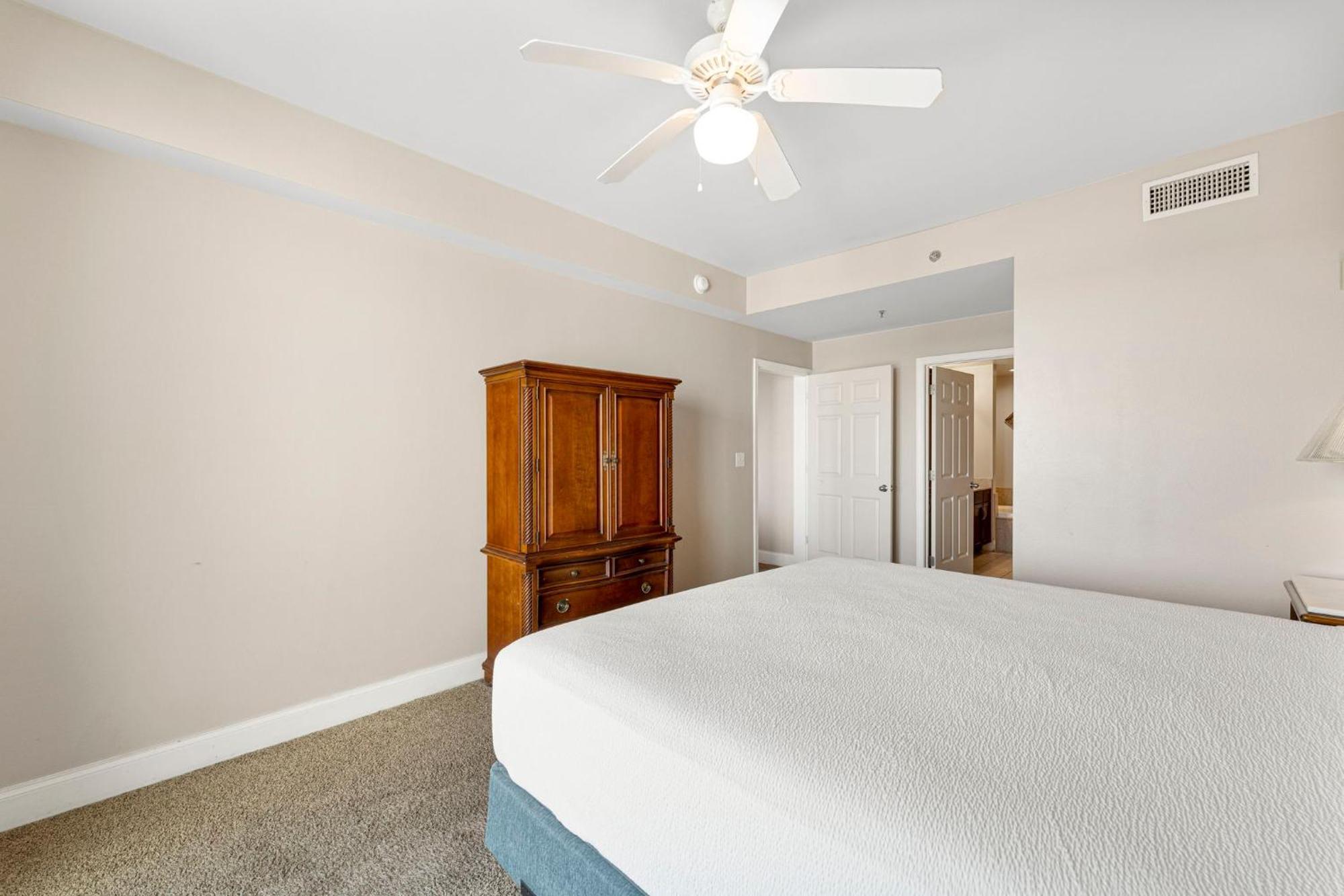 Laketown Wharf 0932 Apartment Panama City Beach