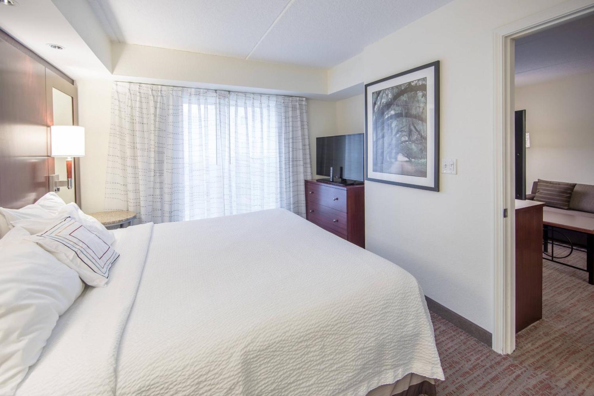 By Marriott Amelia Island Hotel 3*