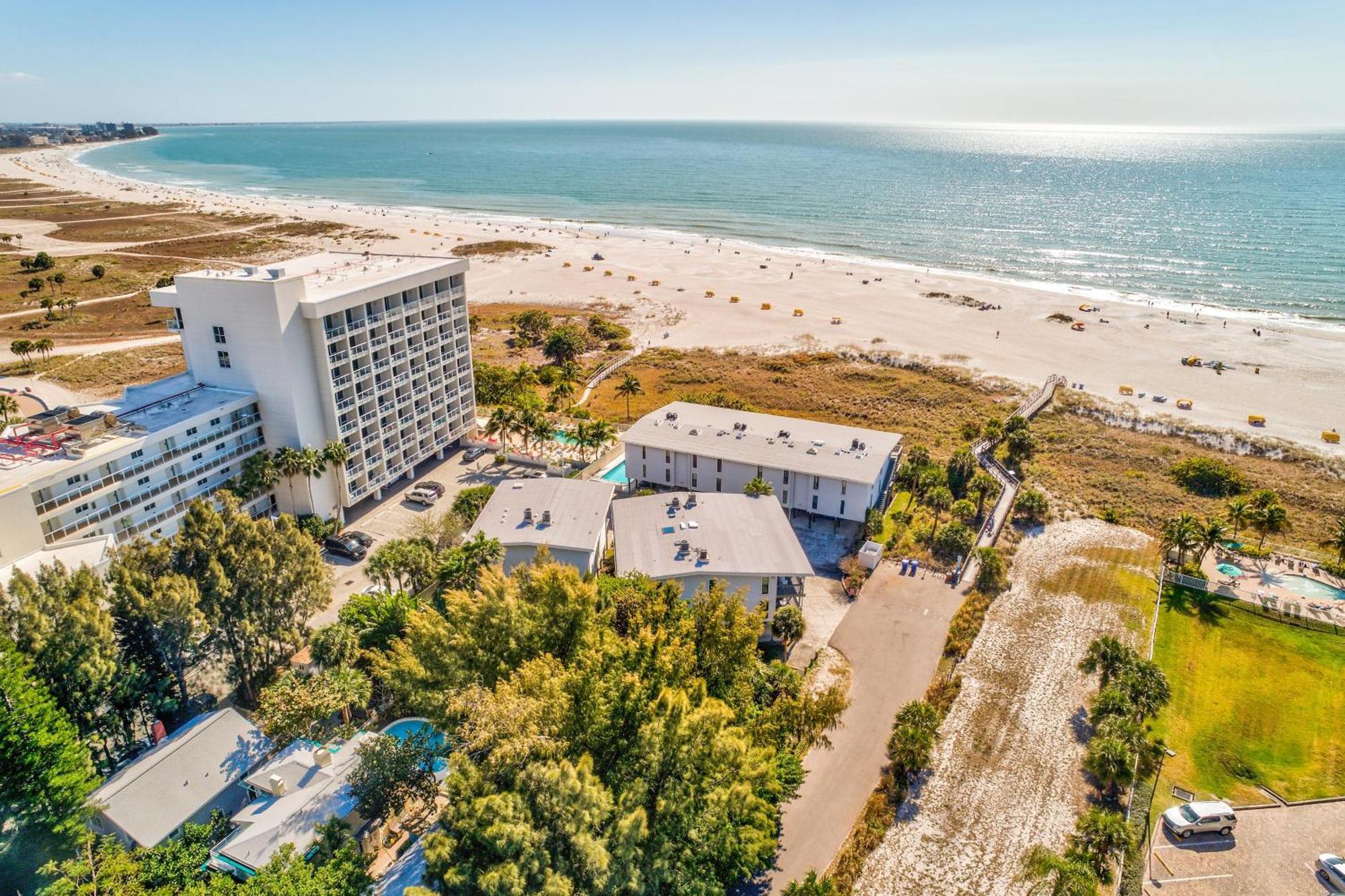 Dunes Townhome C2 St. Pete Beach