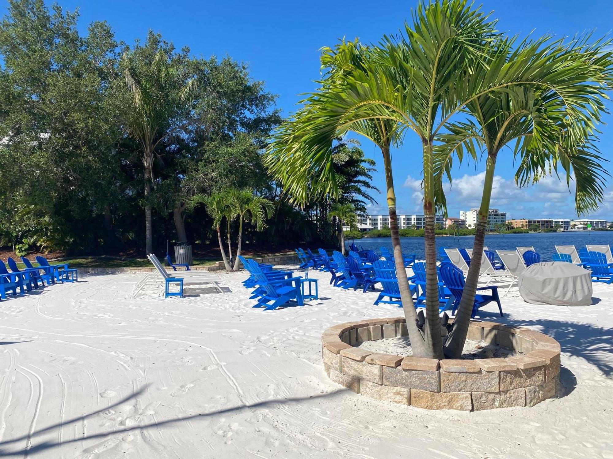 The At Fishermen's Village - 2 Bedroom 3*