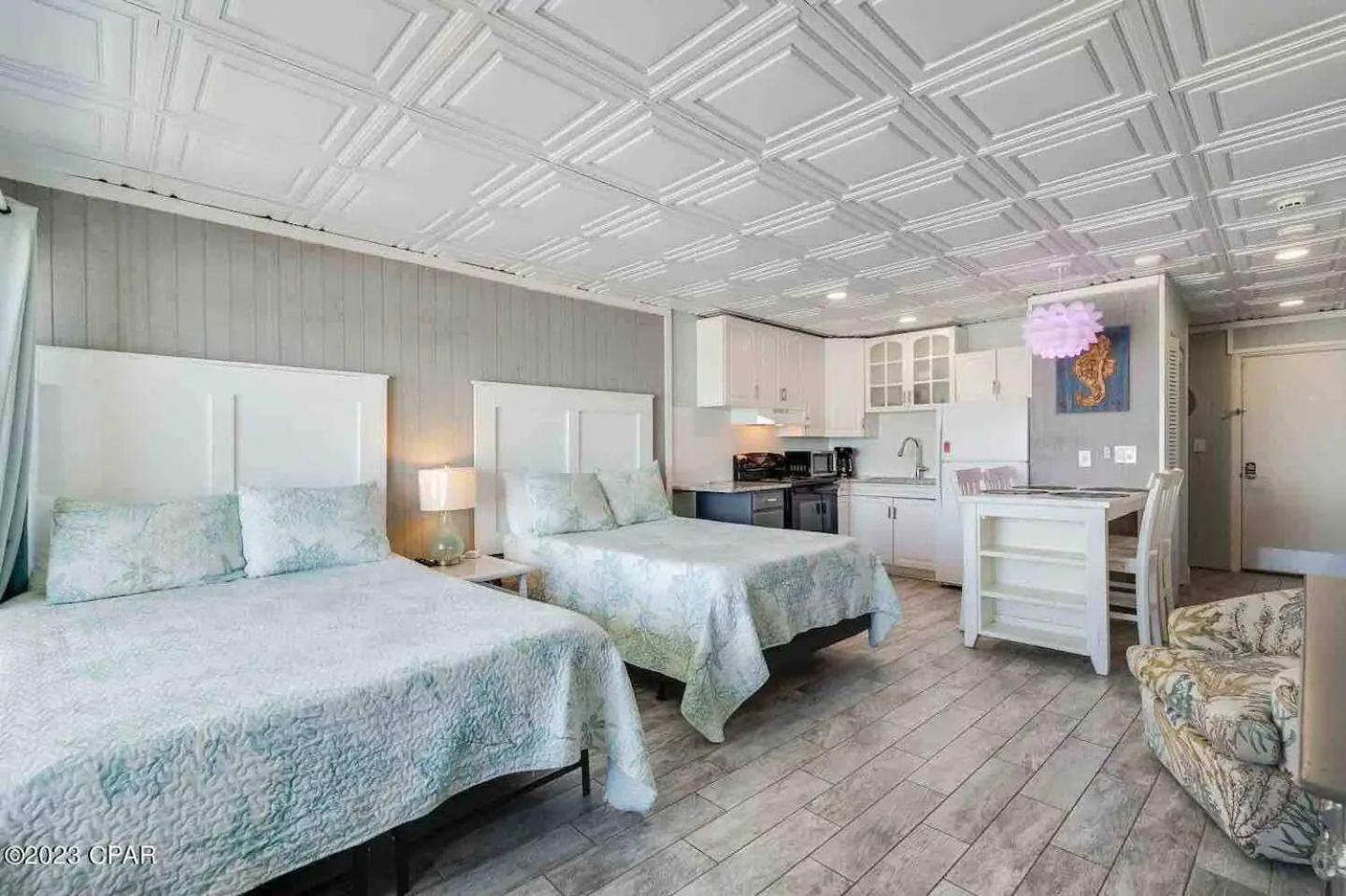 Sandy Bottoms Beachfront On The