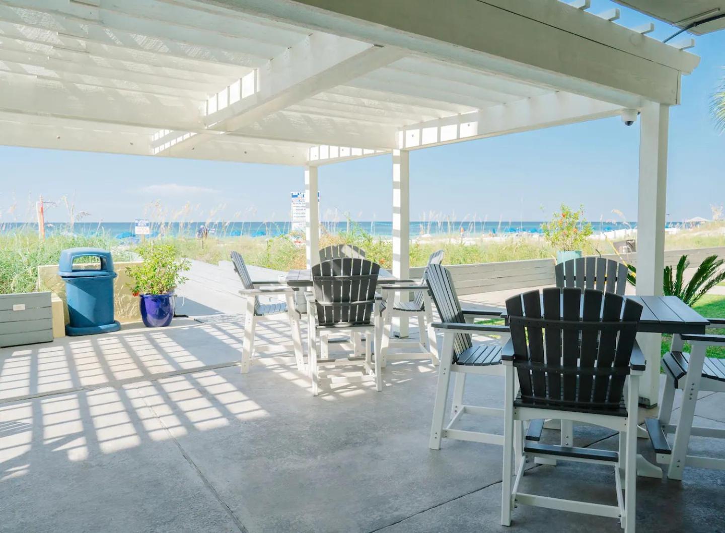 Sandy Bottoms Beachfront On The