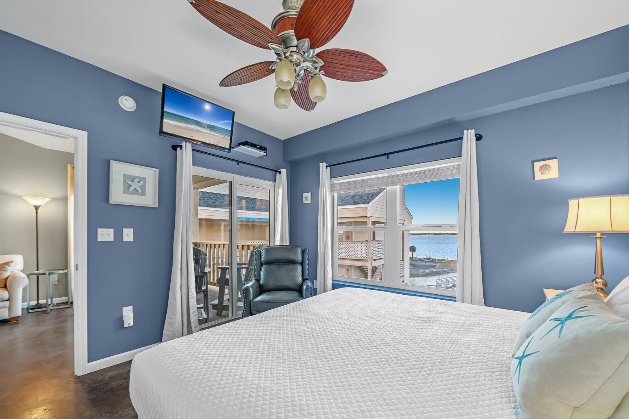Baywatch Unit H5 Holiday home *