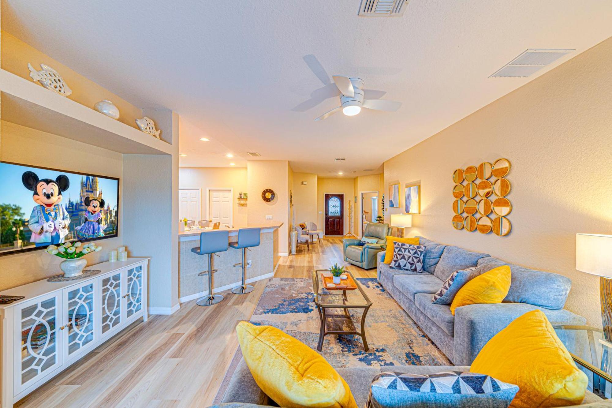 Dream - New 4br/3ba - 6 Miles From Orlando