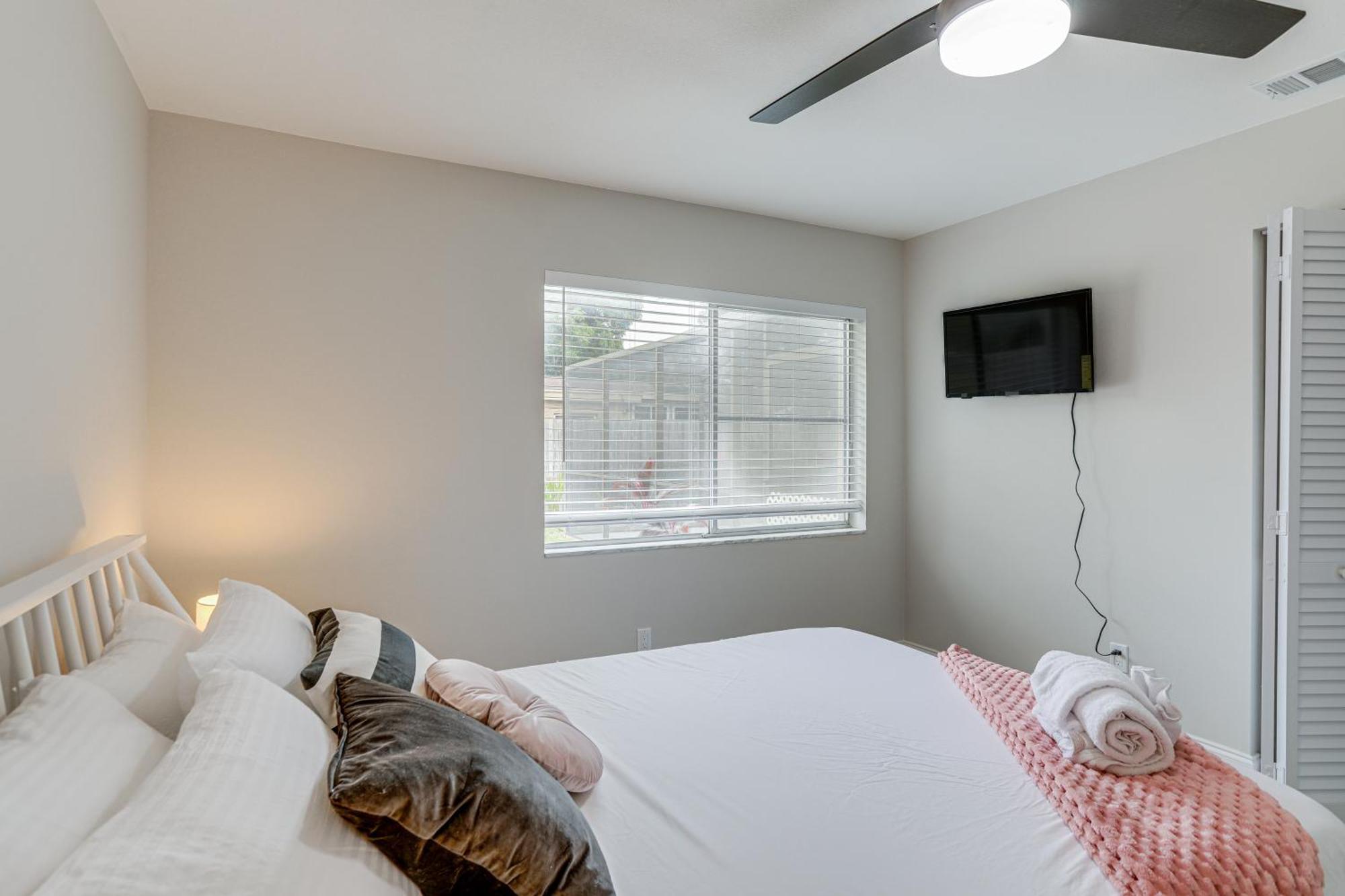 Holiday home Fully Remodeled St Petersburg With Private Pool *