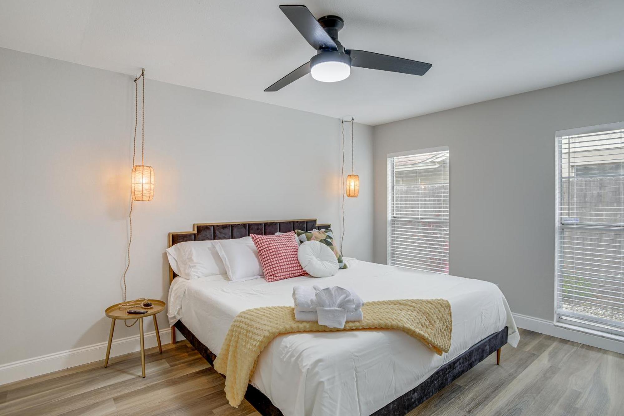 Fully Remodeled St Petersburg With Private Pool *