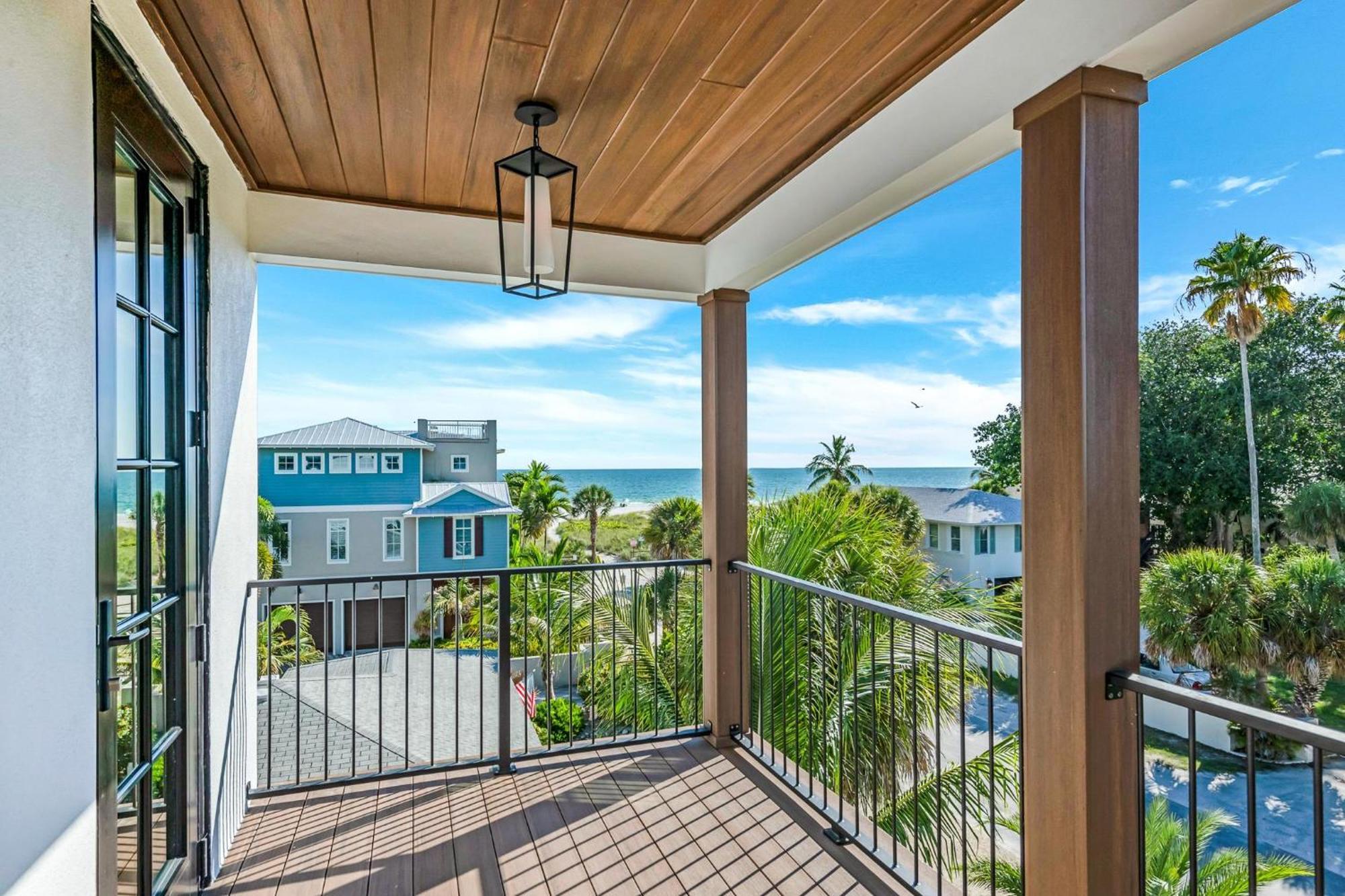 Palmetto Paradise * Anna Maria
