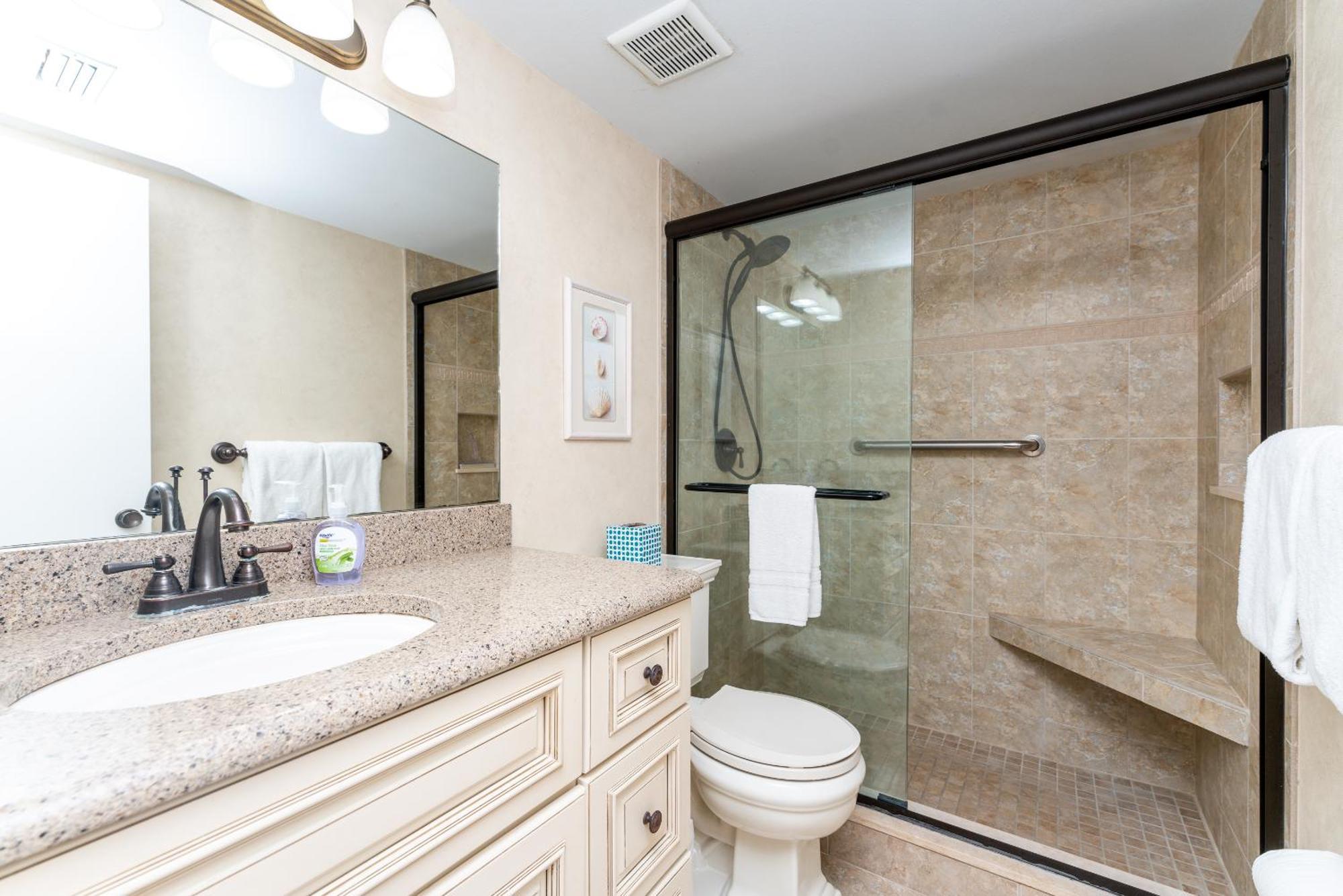 Fabulous Ocean And Pool Views From Balcony & Located On No-drive